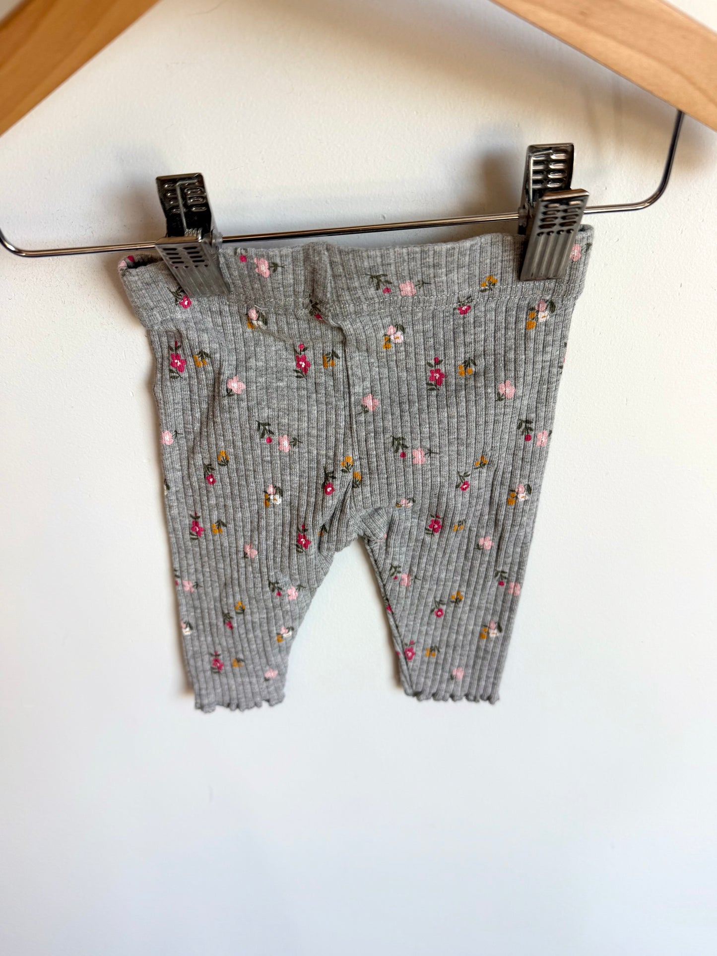 Grey Ribbed Floral Leggings / 0-3m