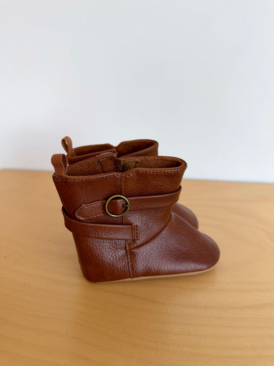 Brown Ankle Boots / 6-12m
