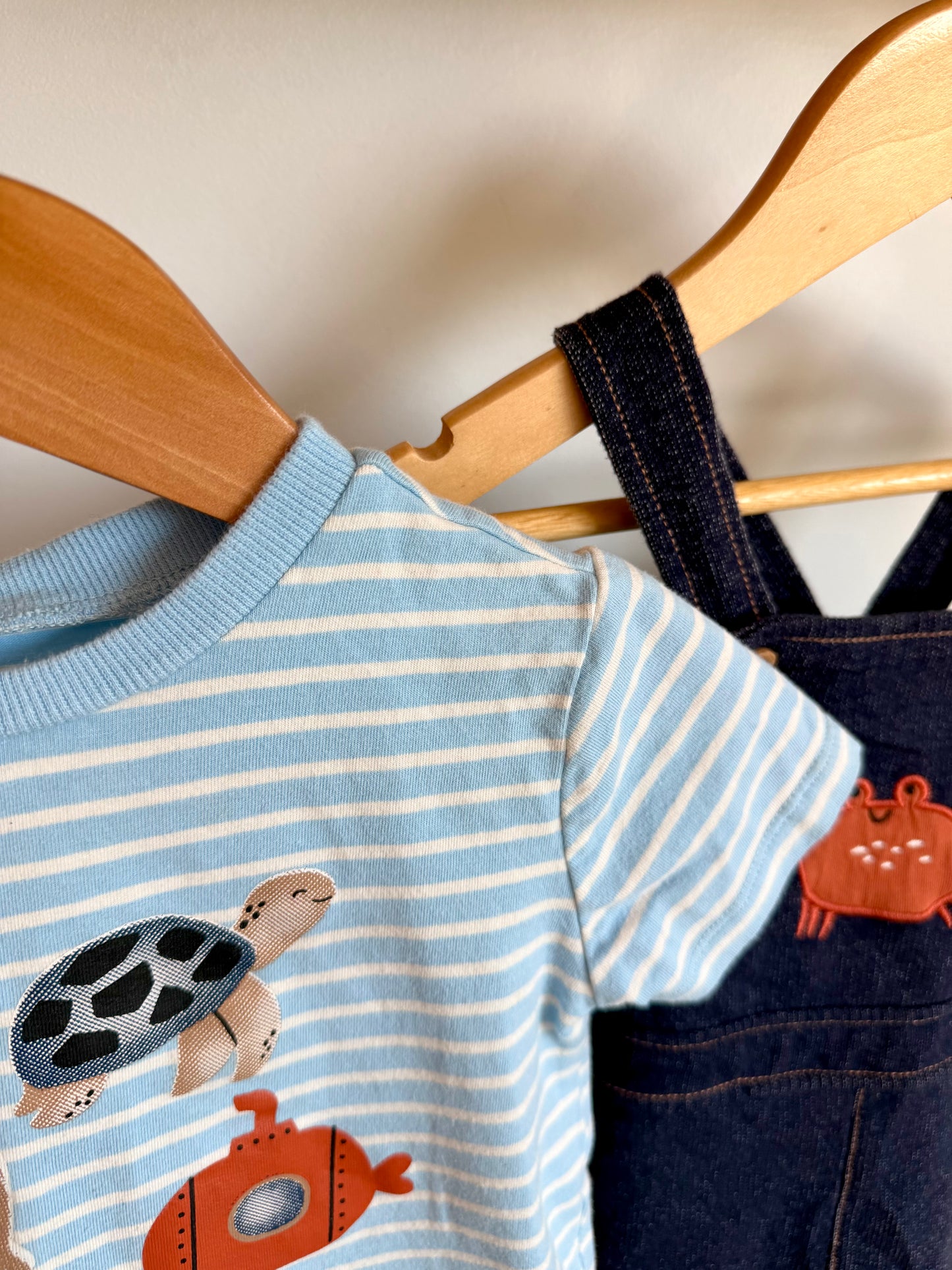 Crab Overalls + T-shirt Set / 24m