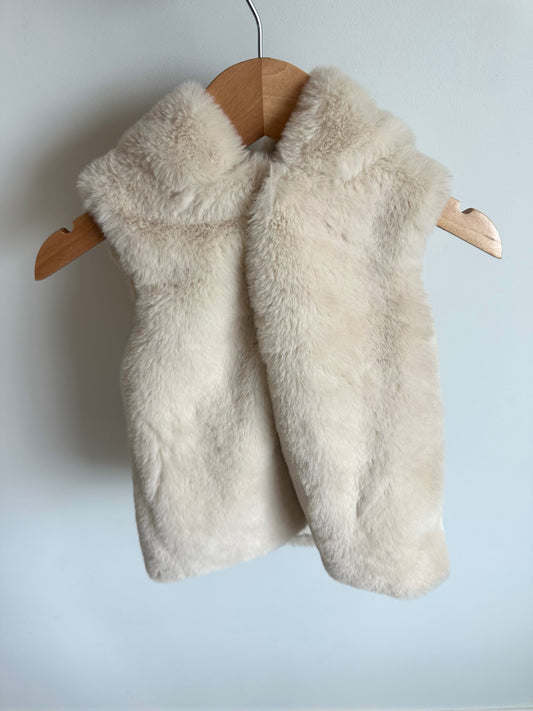 Soft Faux Fur Bear Hooded Vest / 24m