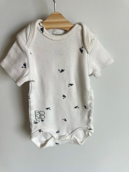 Bonds Rib Swan Bodysuit / 3-6m (00)