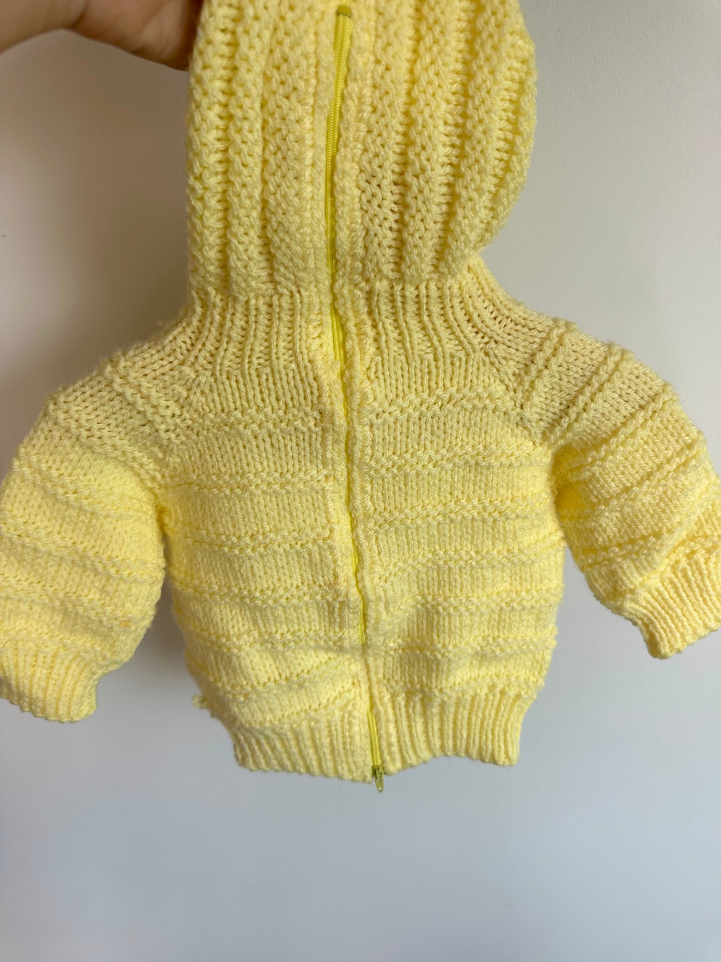 Yellow Knit Hood Sweater / 3m?