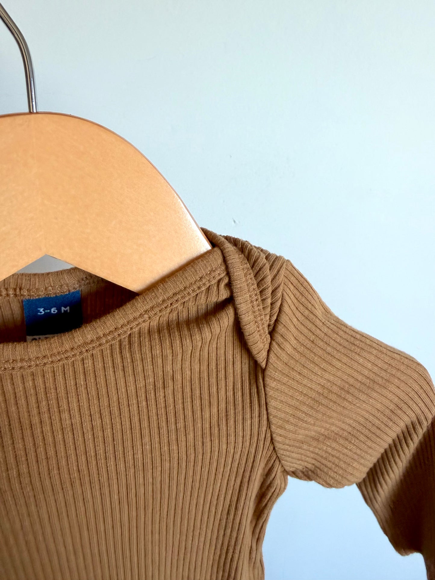 Copper Ribbed Bodysuit / 3-6m