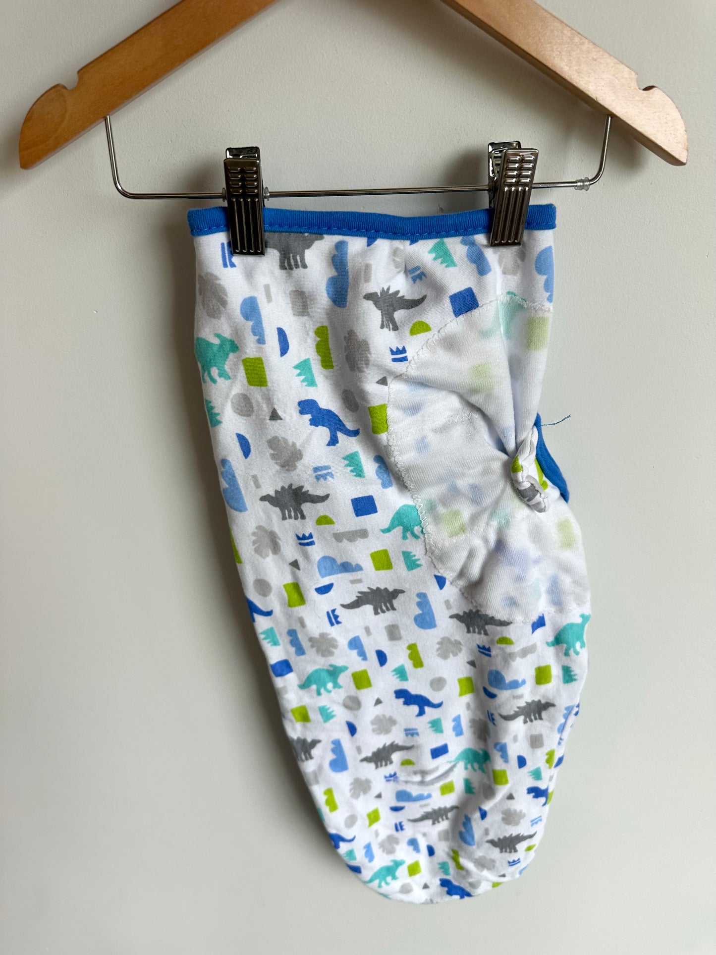 Dinos Swaddle Sleep Sack / 14-18lbs