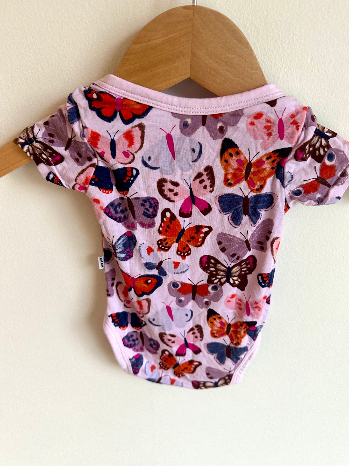 Bamboo Pink Butterfly Bodysuit / 0m