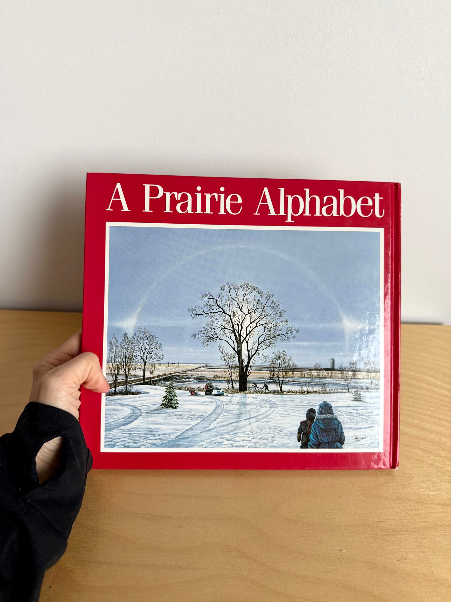 A Prairie Alphabet Book / 3-6 years