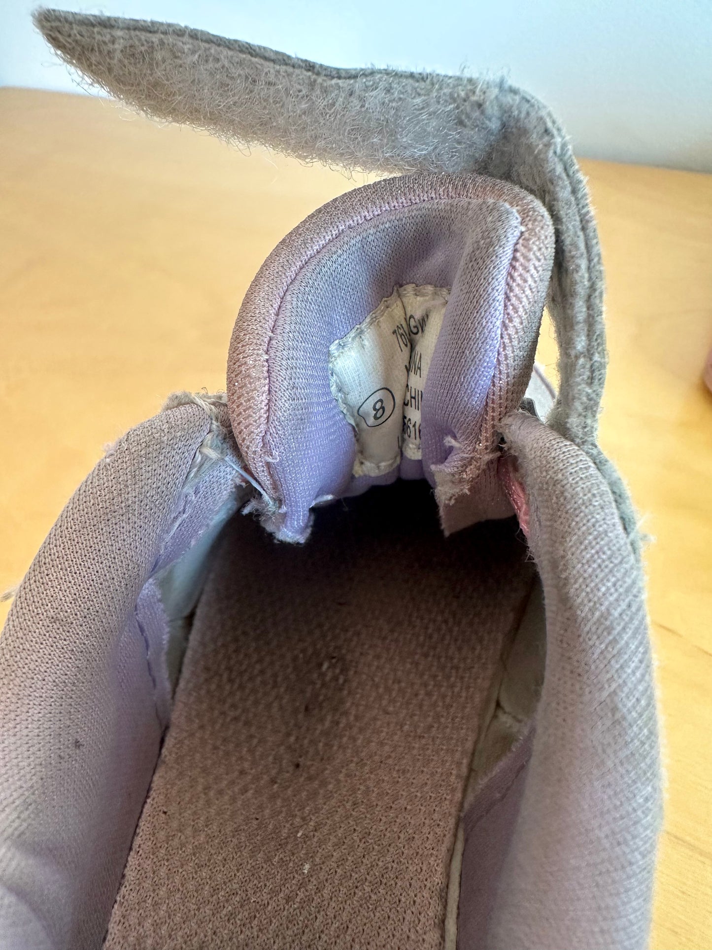 Light Up Pink Runners / Size 8 Toddler