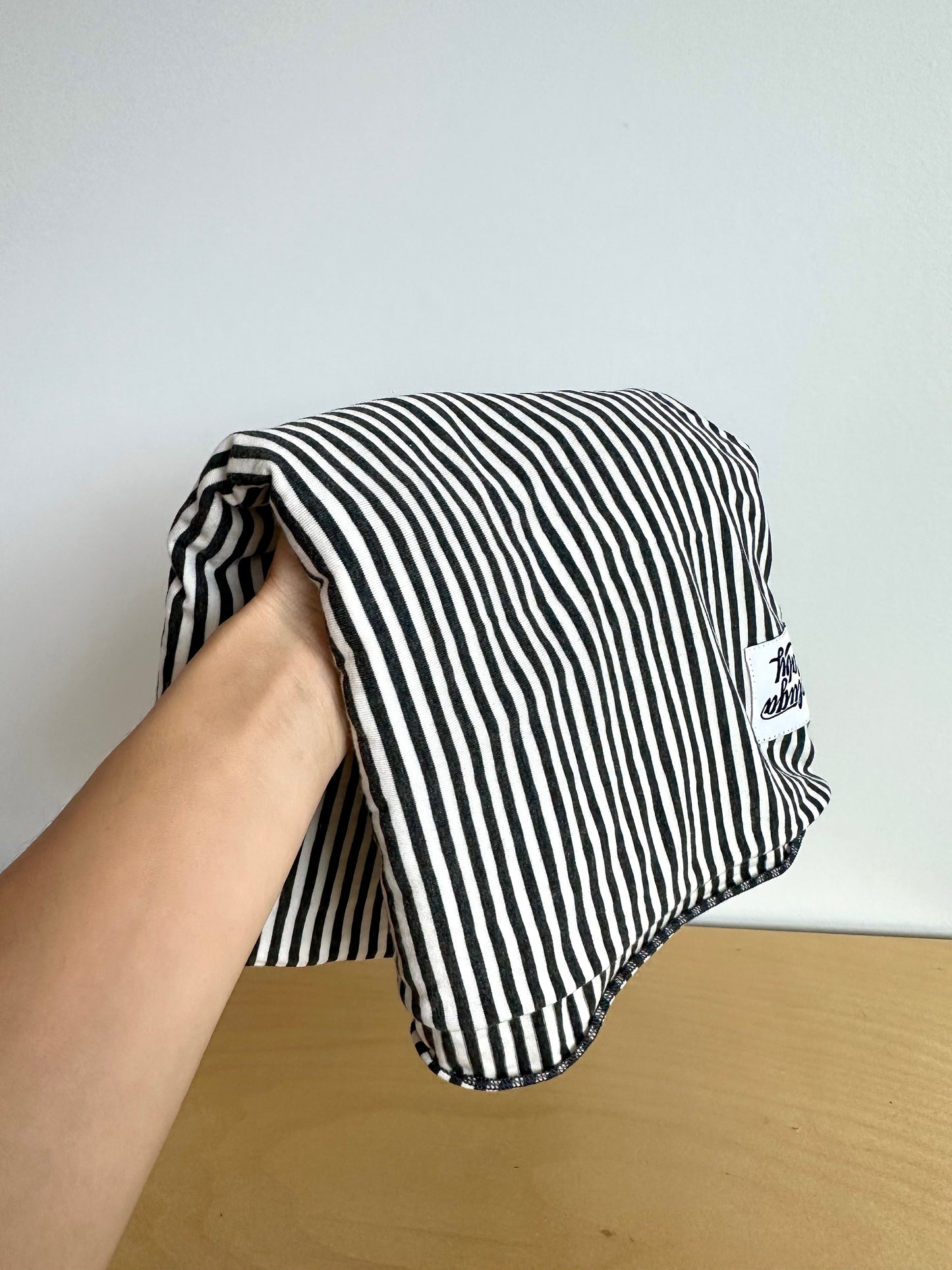 Beluga Bamboo Striped Wrap Carrier / Newborn to 25 lbs