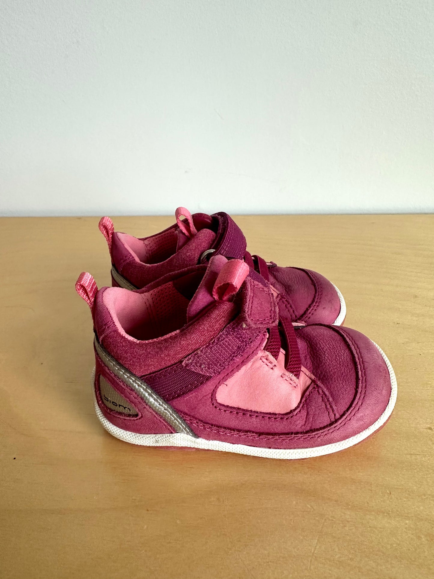 Ecco Biom Pink Leather Shoes / Size 4.5 Toddler