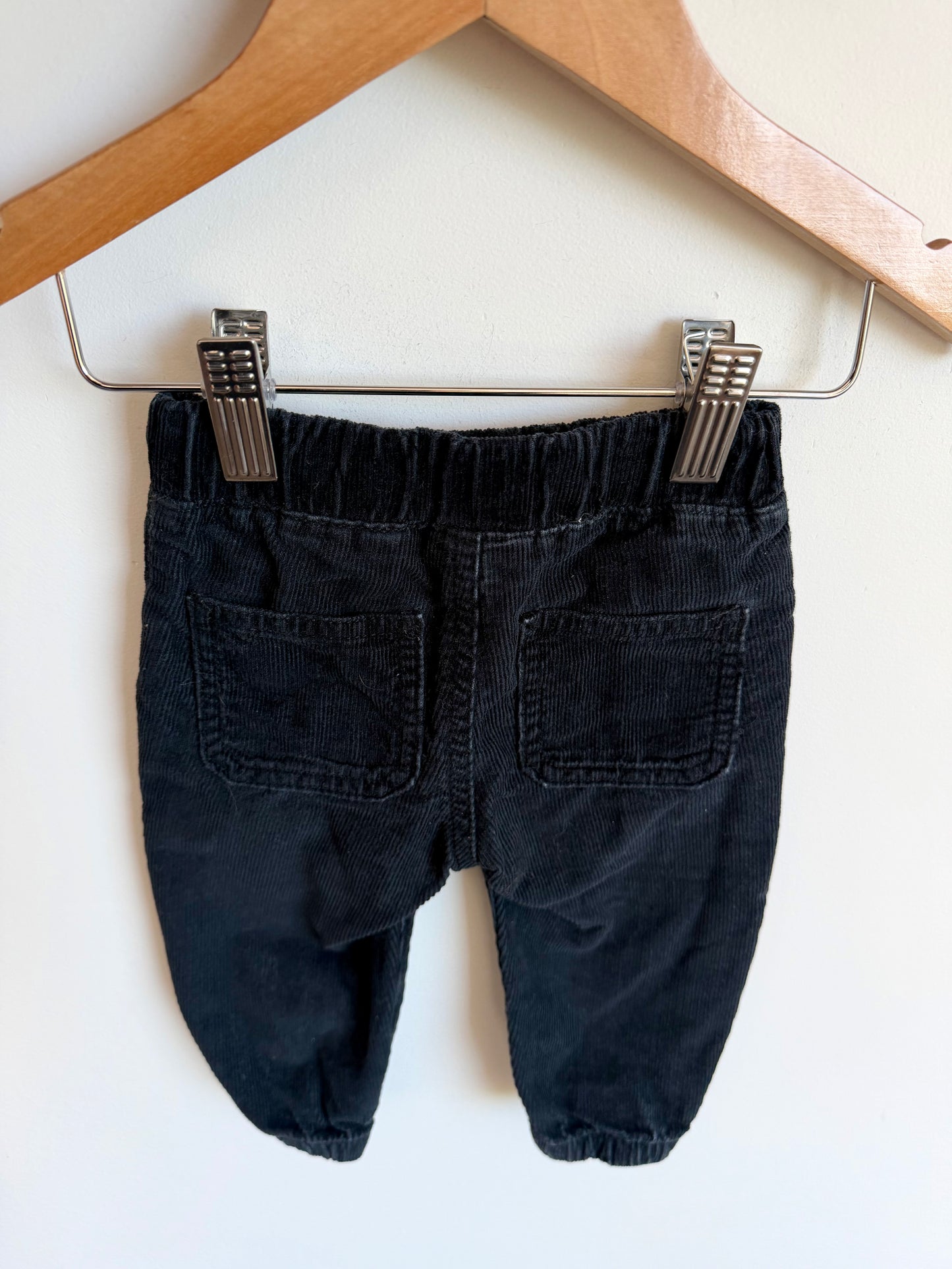 Black Tapered Ribbed Pants / 9m