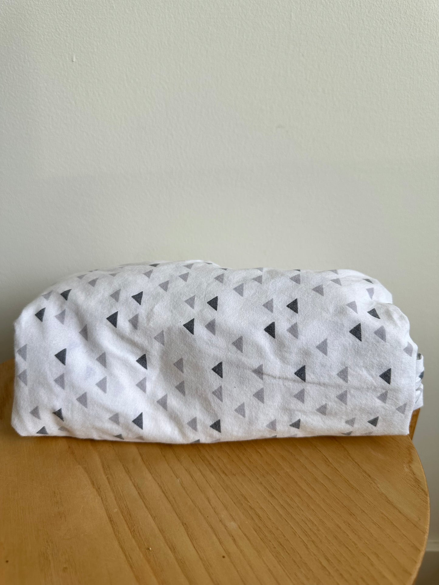 Triangle Crib Sheet (No Shipping)