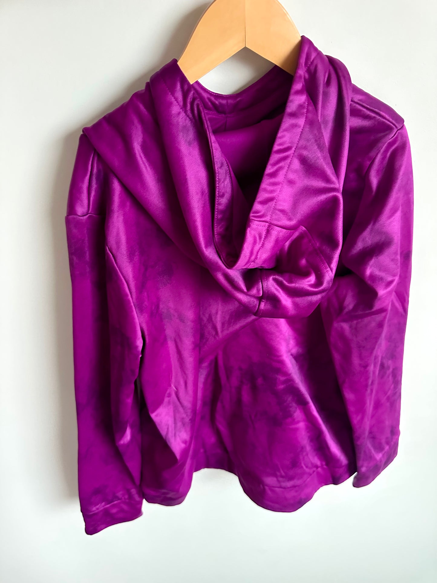 Under Armour Magenta Sweater / 12-14 years?