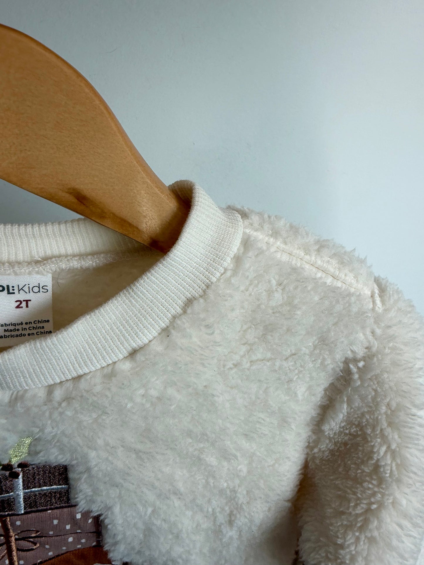Christmas Presents Sweater (With tags) / 2T