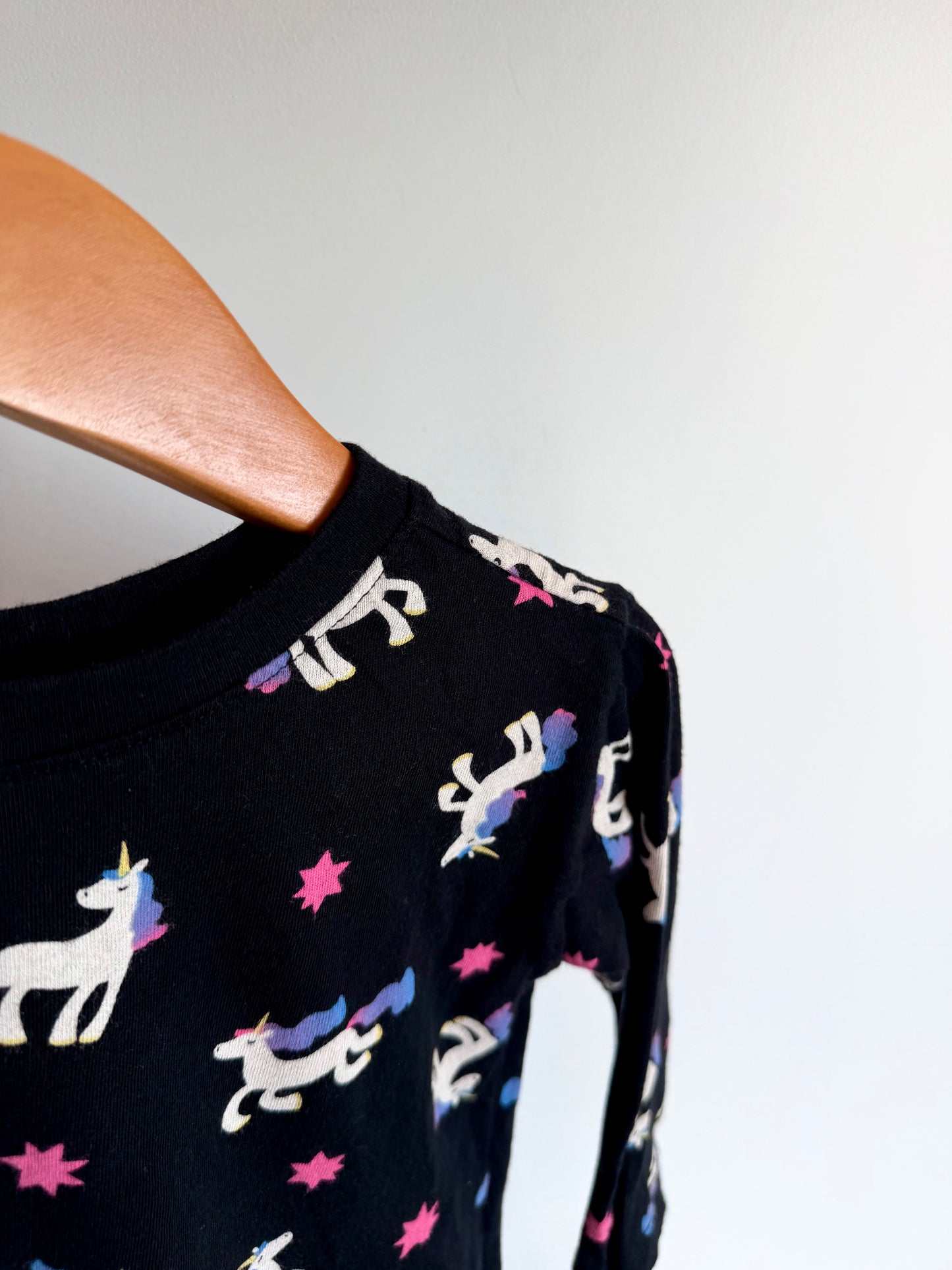 Unicorn Black Top / 18m
