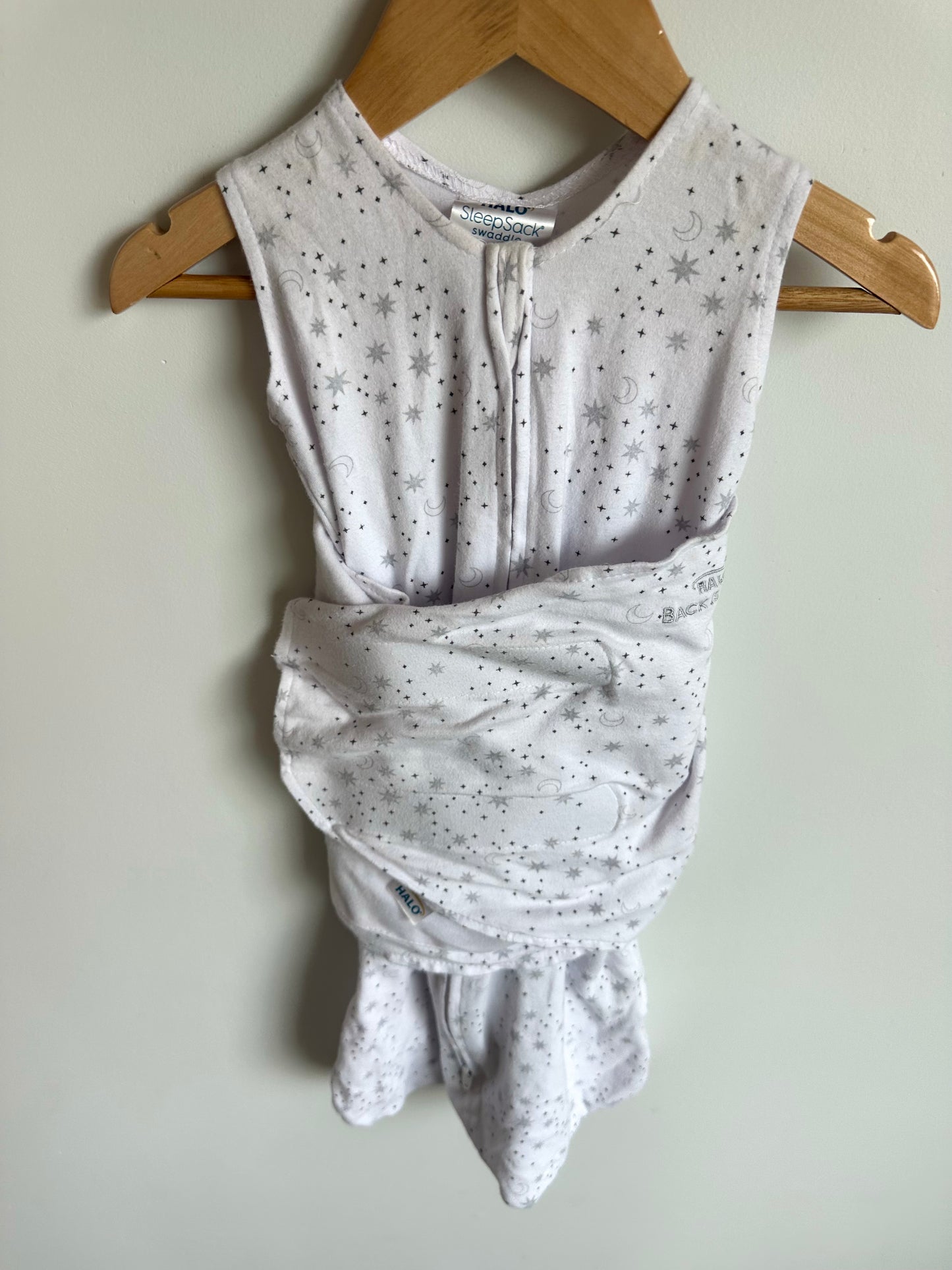 Halo Grey Star Sleep Swaddle / 3-6m
