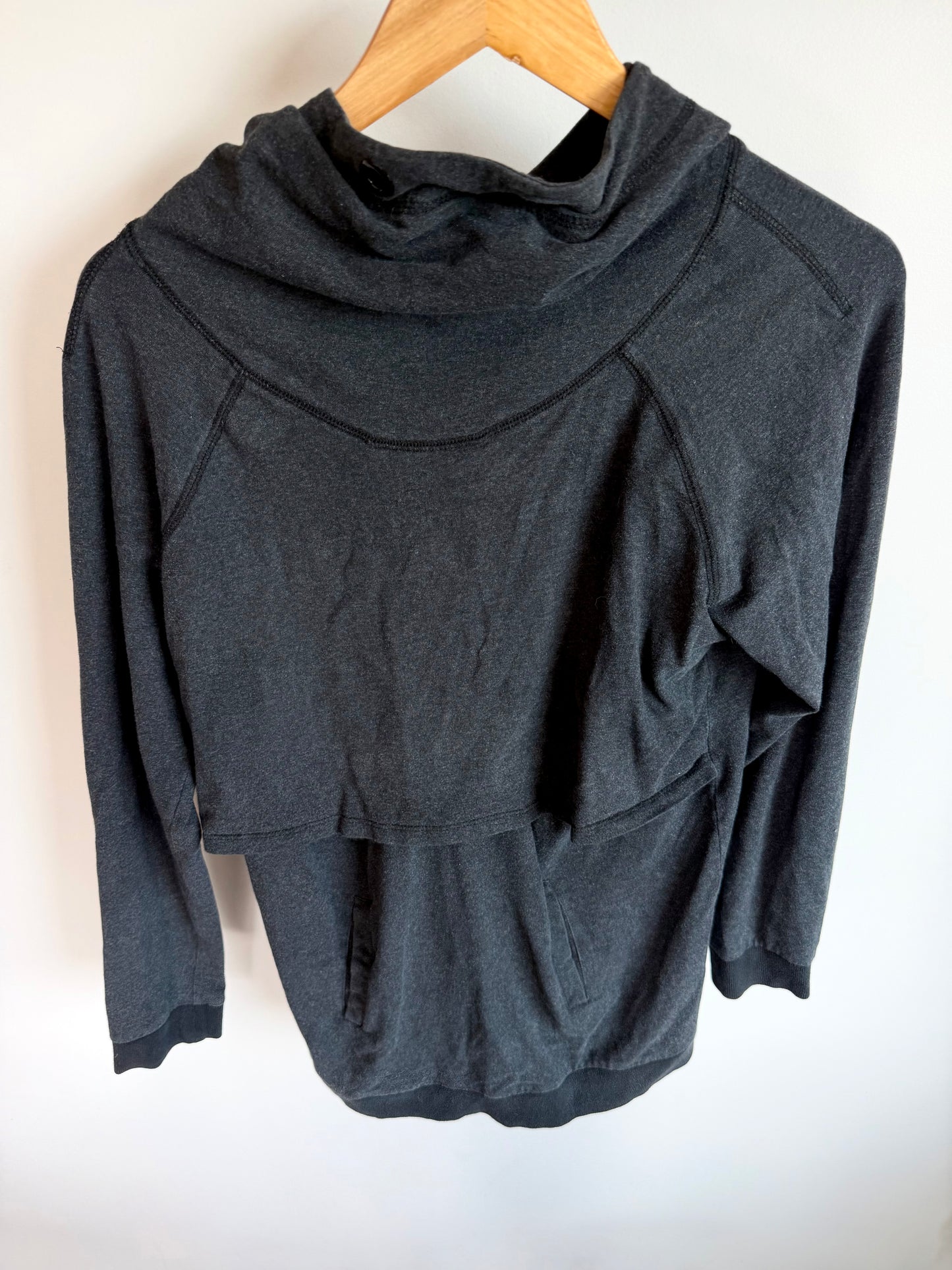 Momzelle Nursing Hood Sweater / Large (No Shipping)
