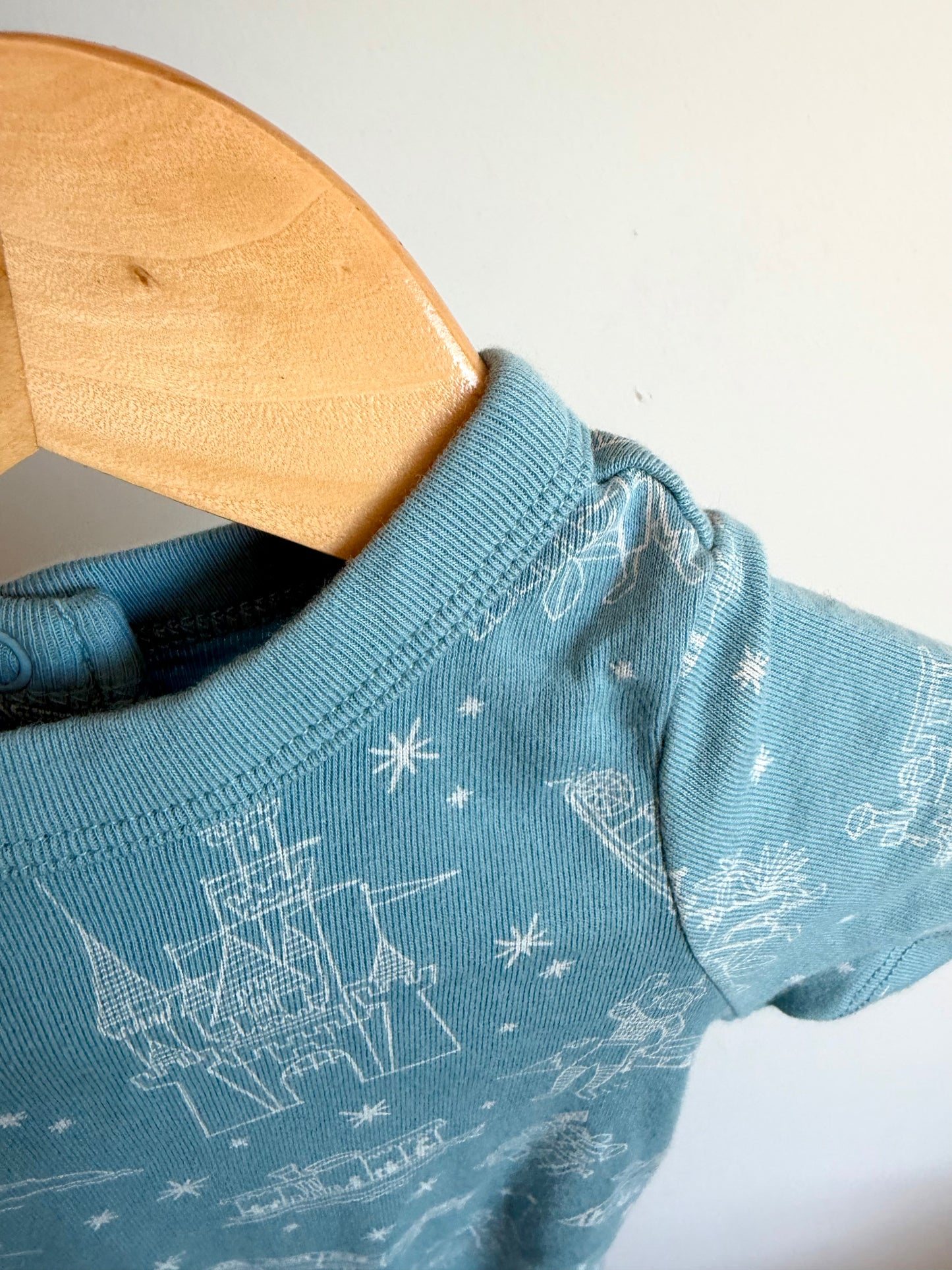 Blue White Line Art Bodysuit / 12-18m