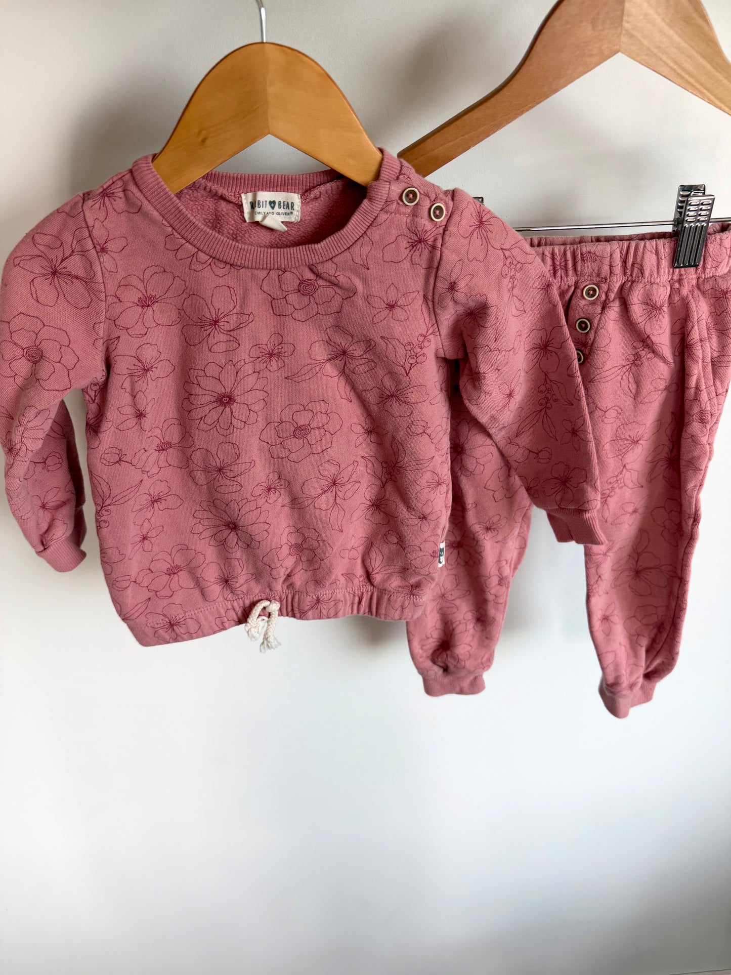 Rouge Outline Flower Sweater + Pants Set (PLAY) / 24m