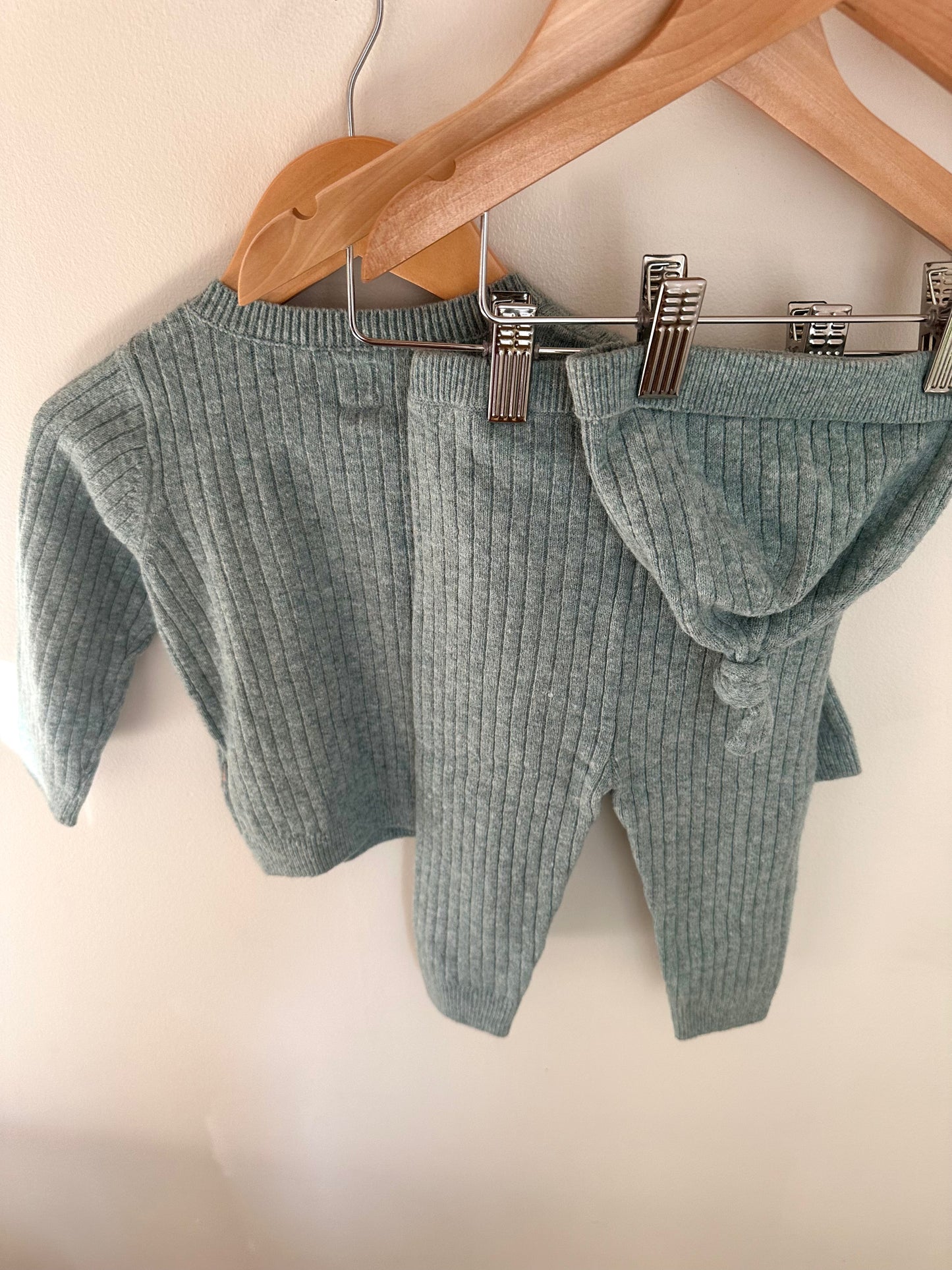 Gap Teal Ribbed 3 Piece Set - Cardigan, Toque + Pants / 6-12m