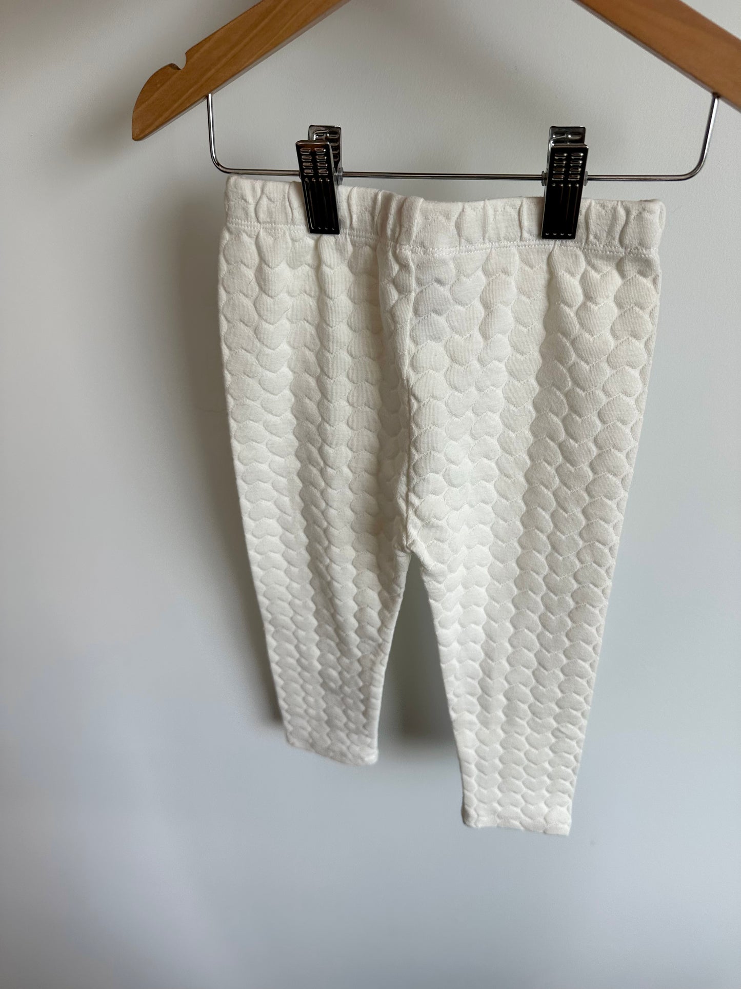 White Quilted Heart Leggings / 2T