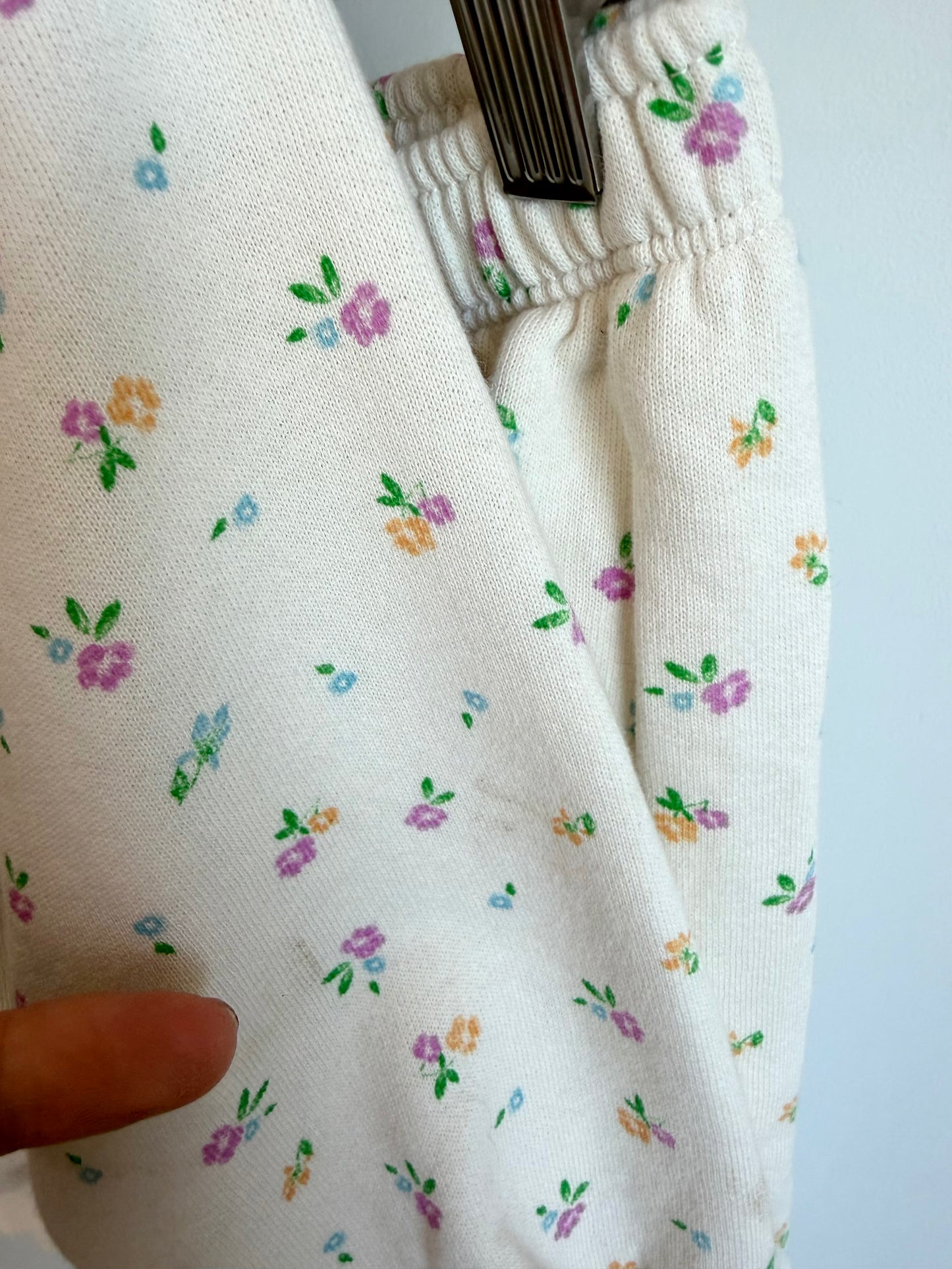 Zara Cream Floral Sweater + Pants Set (PLAY) / 4T