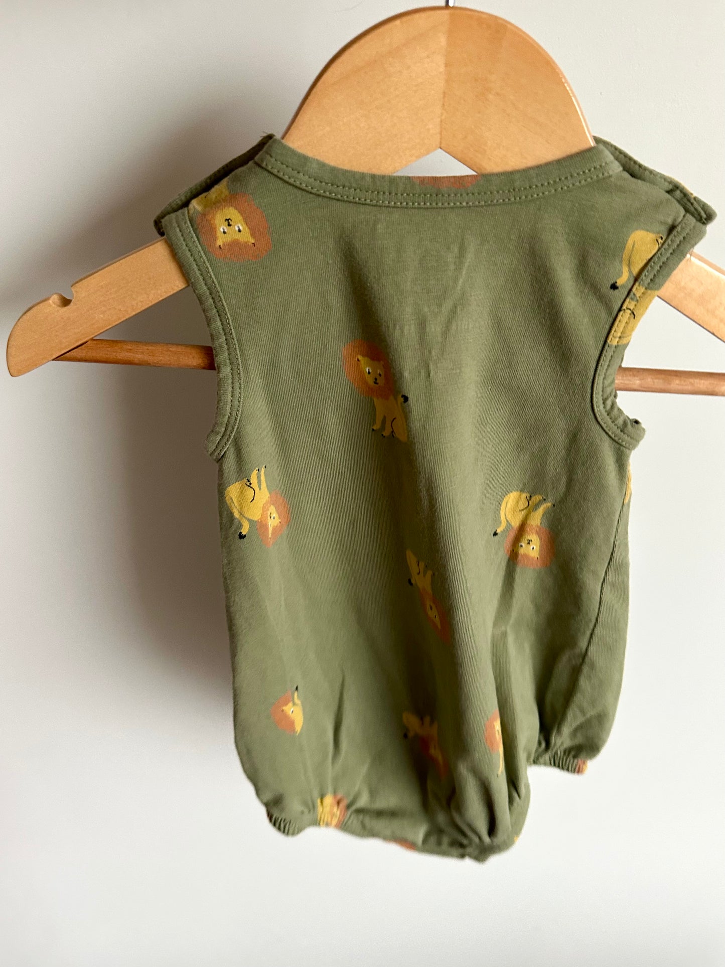 Lion Green Romper / 3-6m