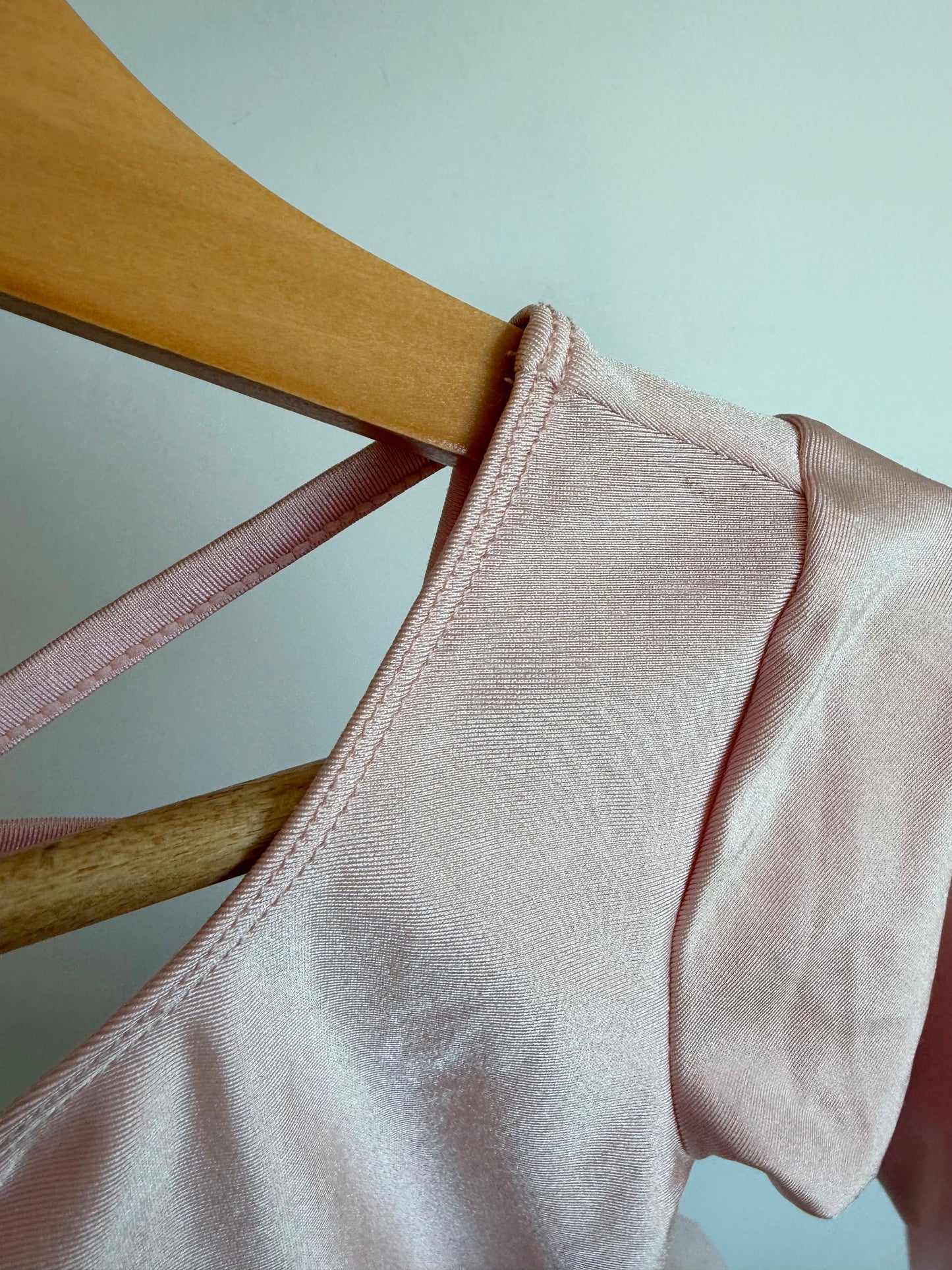 Ballet Pink Leotard with Tutu / 2-4T?