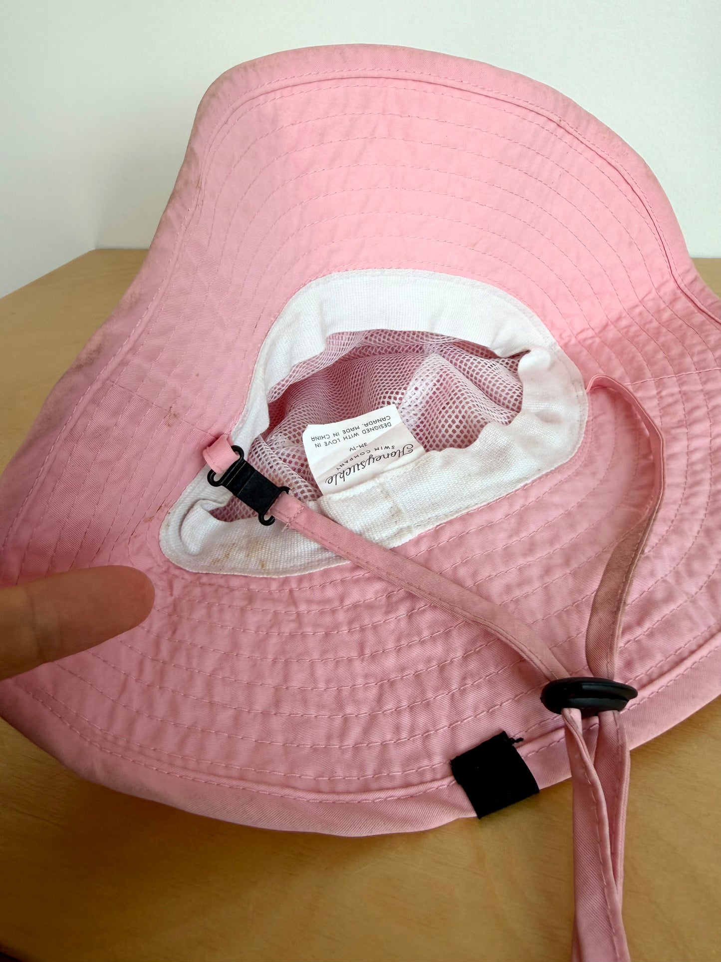 Honeysuckle Pink Strap Hat (PLAY) / 3-9m