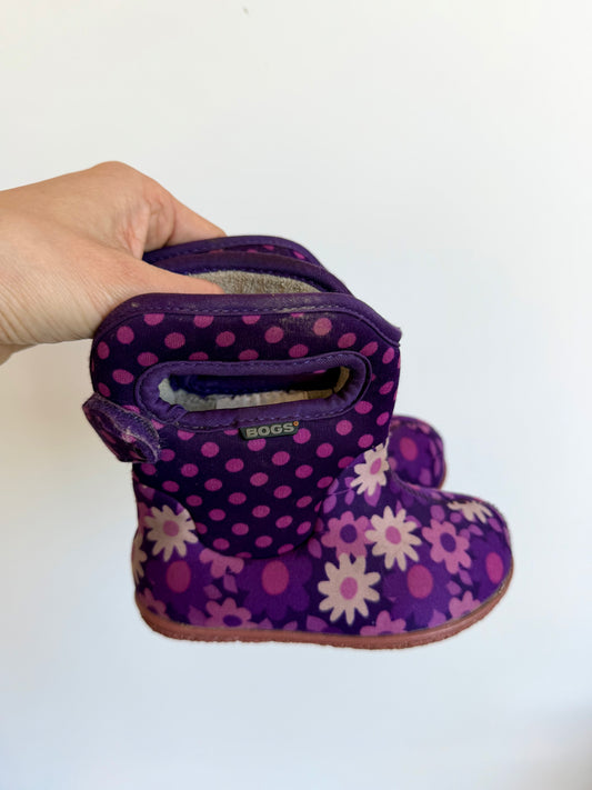 Bogs Purple Flower Boots / Size 6 toddler