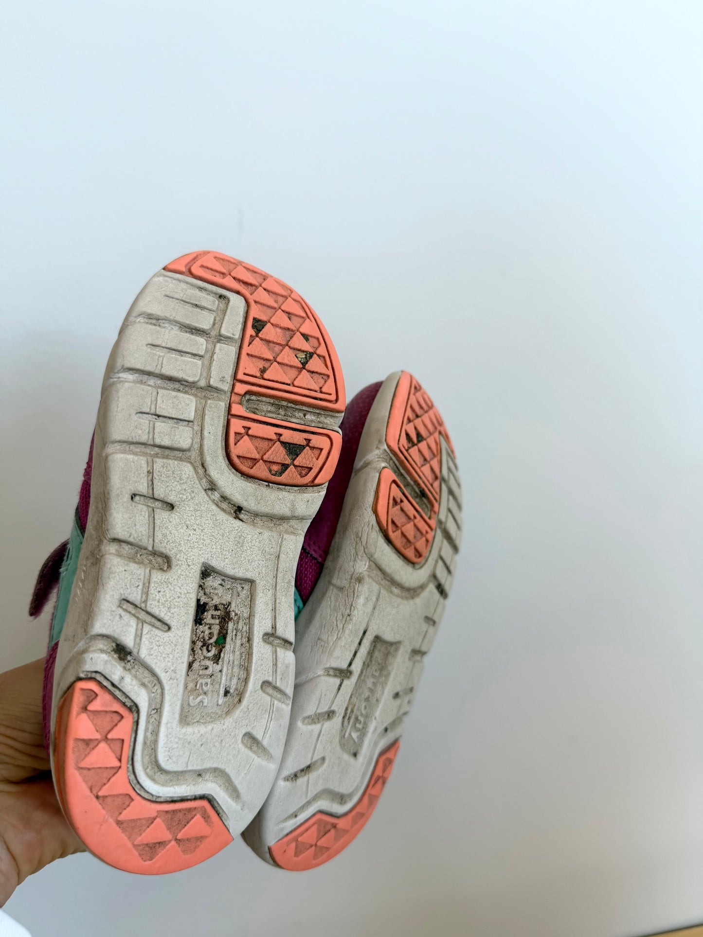 Saucony Pink Shoes / Size 9.5 Toddler