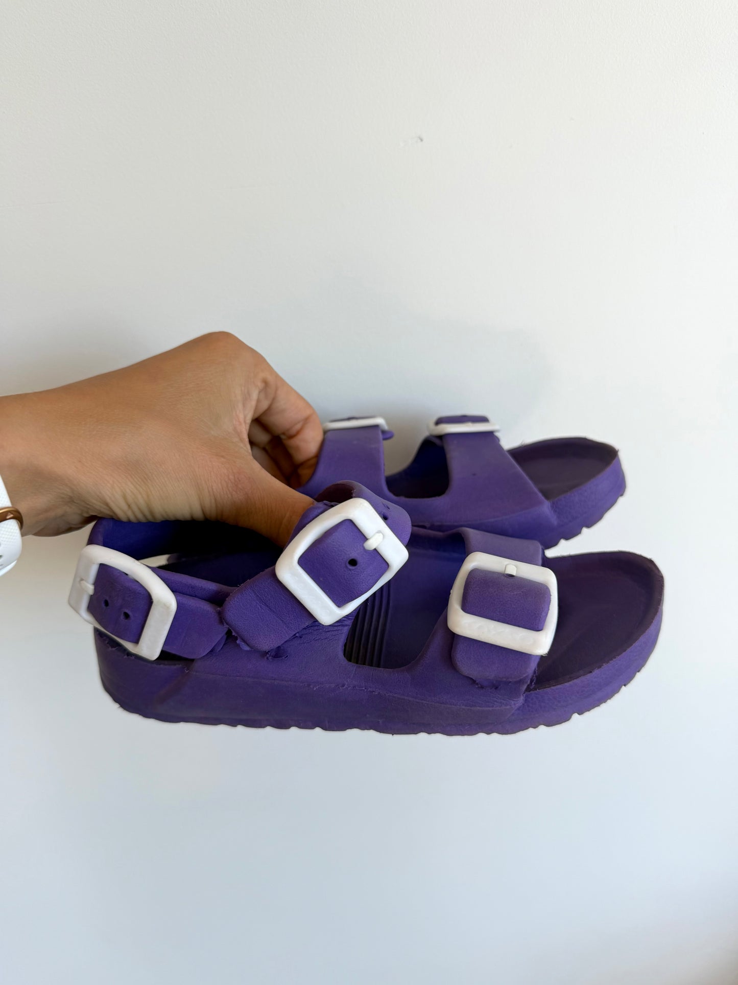 Purple Strap Sandals / Size 12 Little Kid