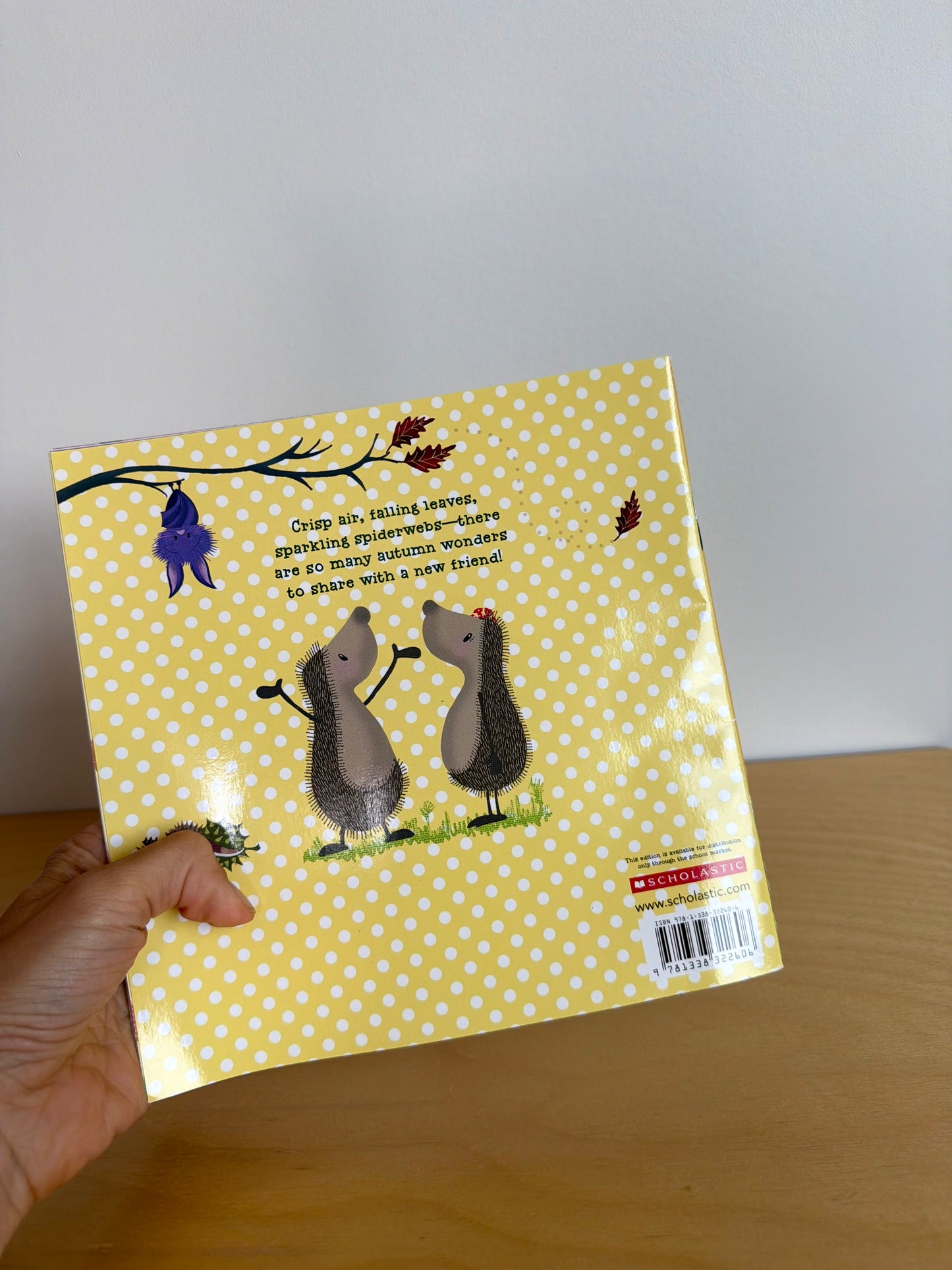 Hedgehugs Autumn Hide + Squeak Softcover Book / 2-6 years