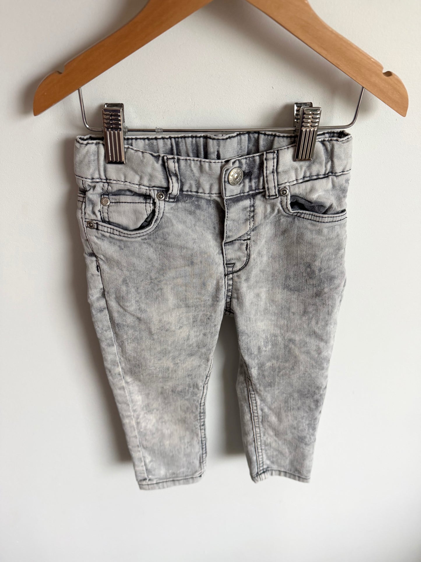Grey Wash Jeans / 12-18m