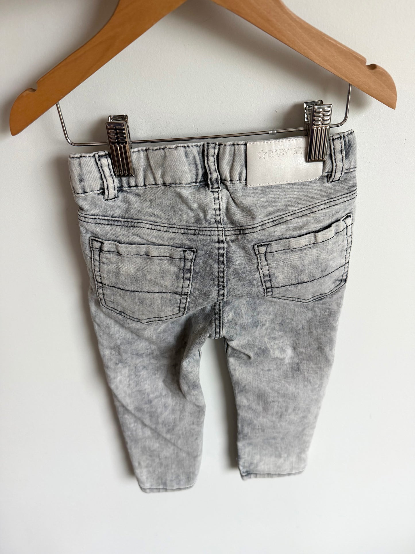Grey Wash Jeans / 12-18m
