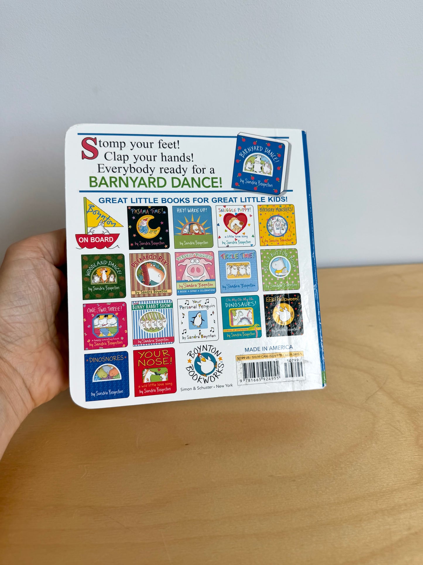Barnyard Dance! Book / 0-3 years