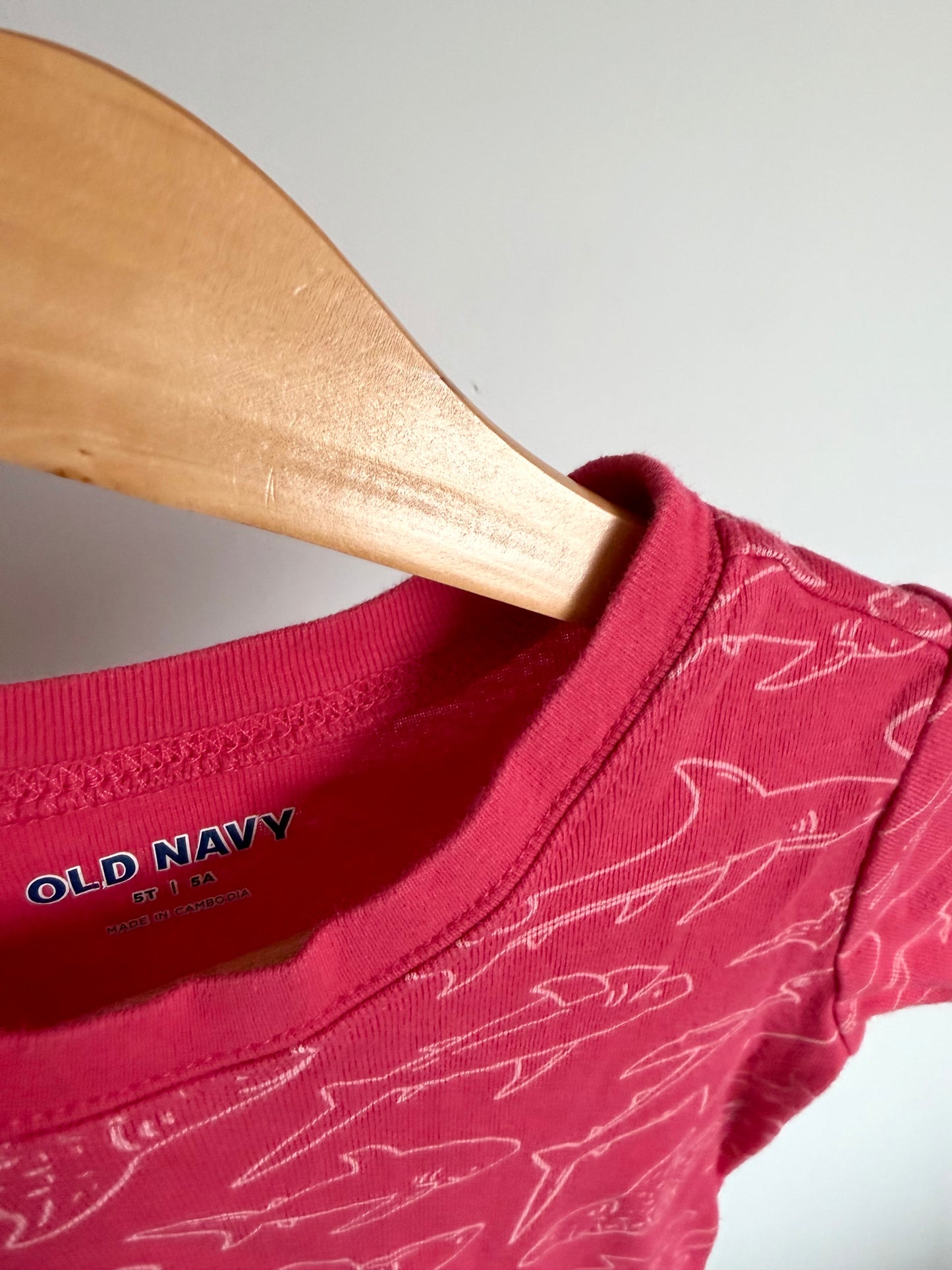 Pink Shark T-Shirt / 4T