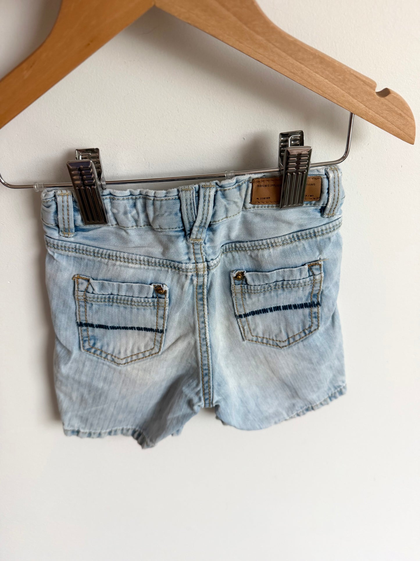 Zara Light Wash Denim Shorts / 6-9m