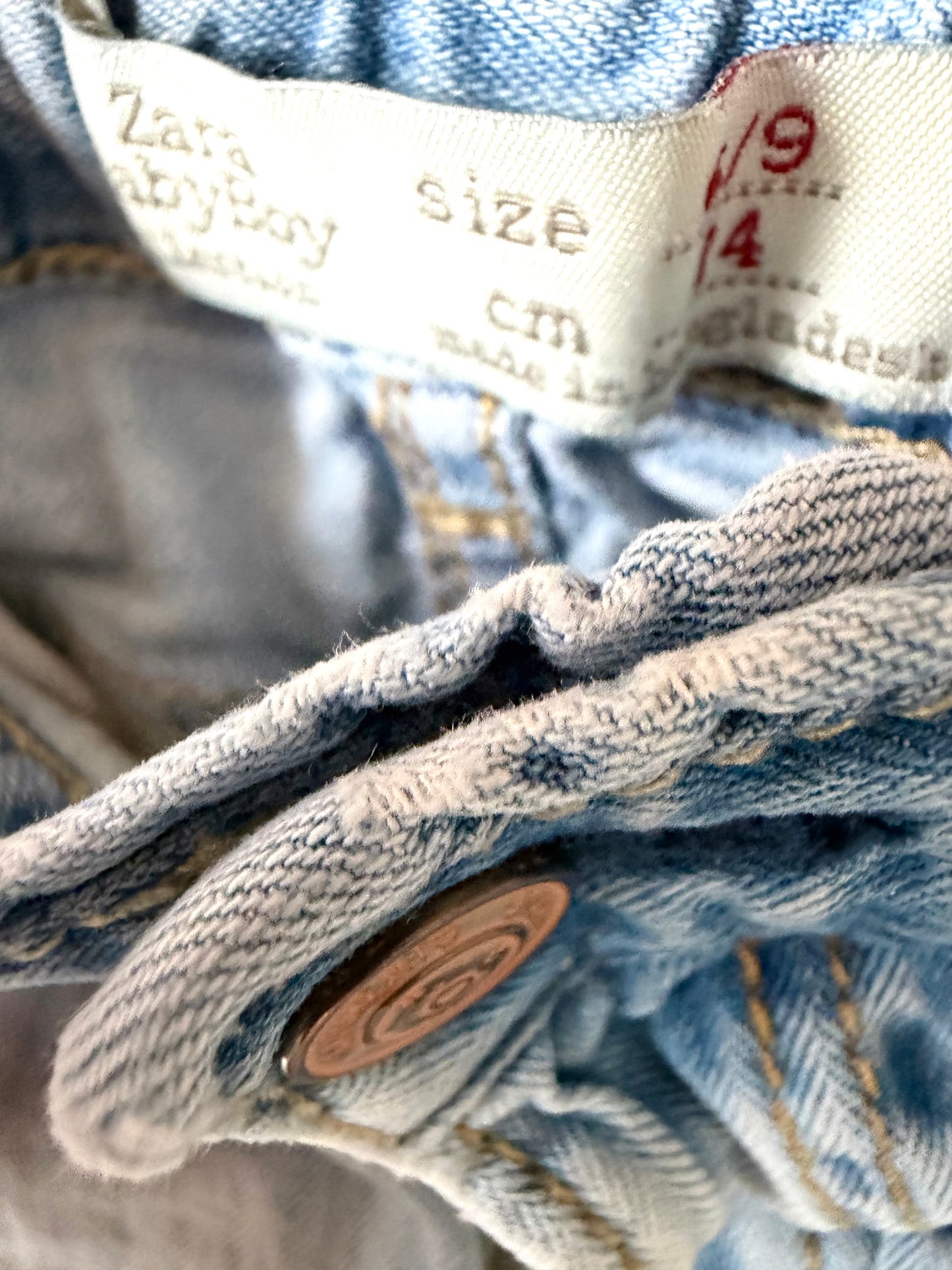 Zara Light Wash Denim Shorts / 6-9m