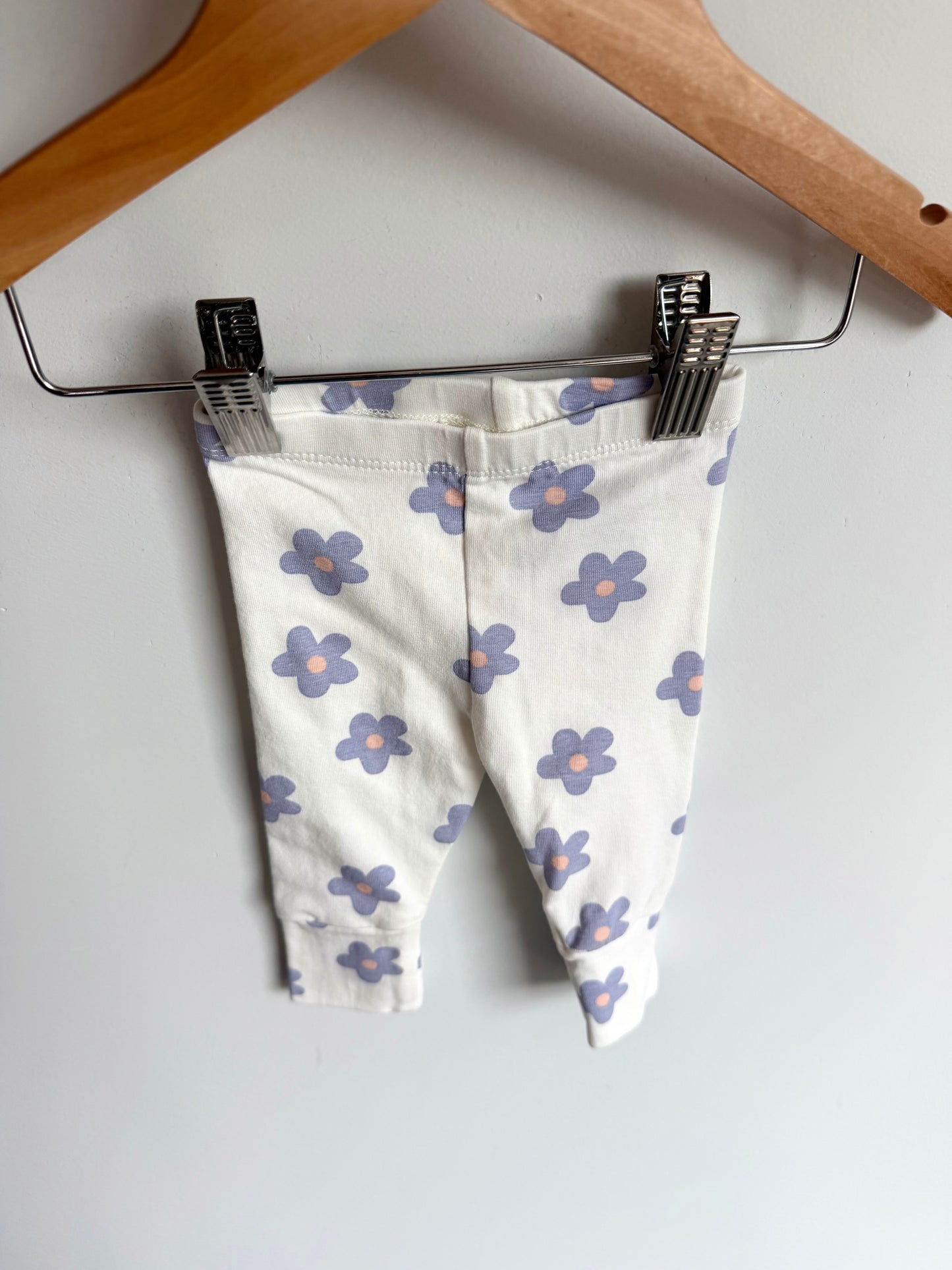Purple Flowers Leggings / 3-6m