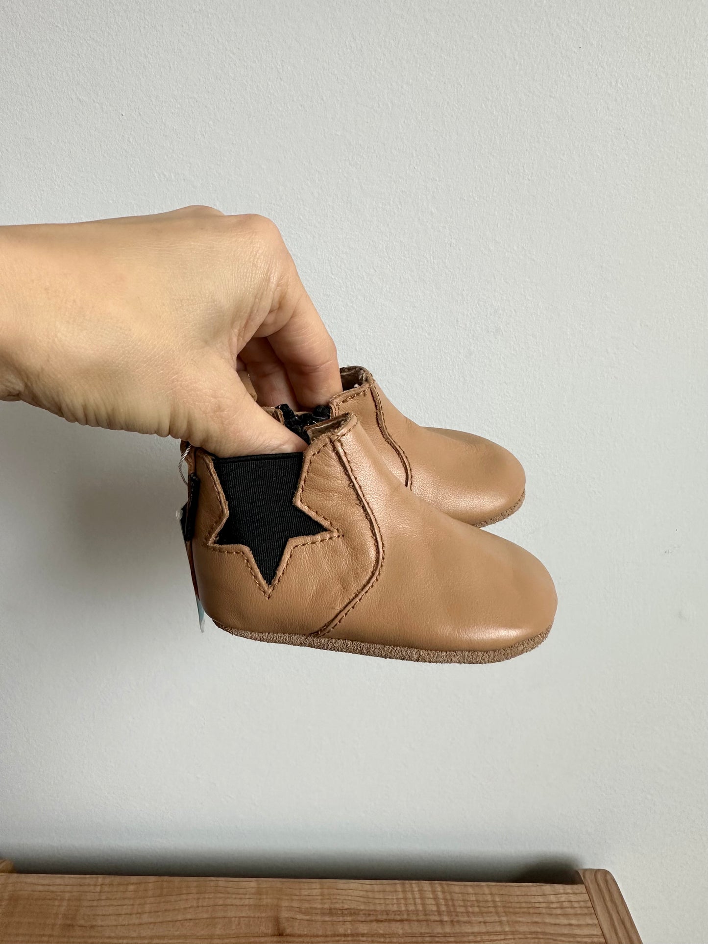 Little Moccs Tan Side Zip Ankle Boots / Small (6-12m)