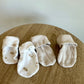 Set of 2 Mittens / 0-3m