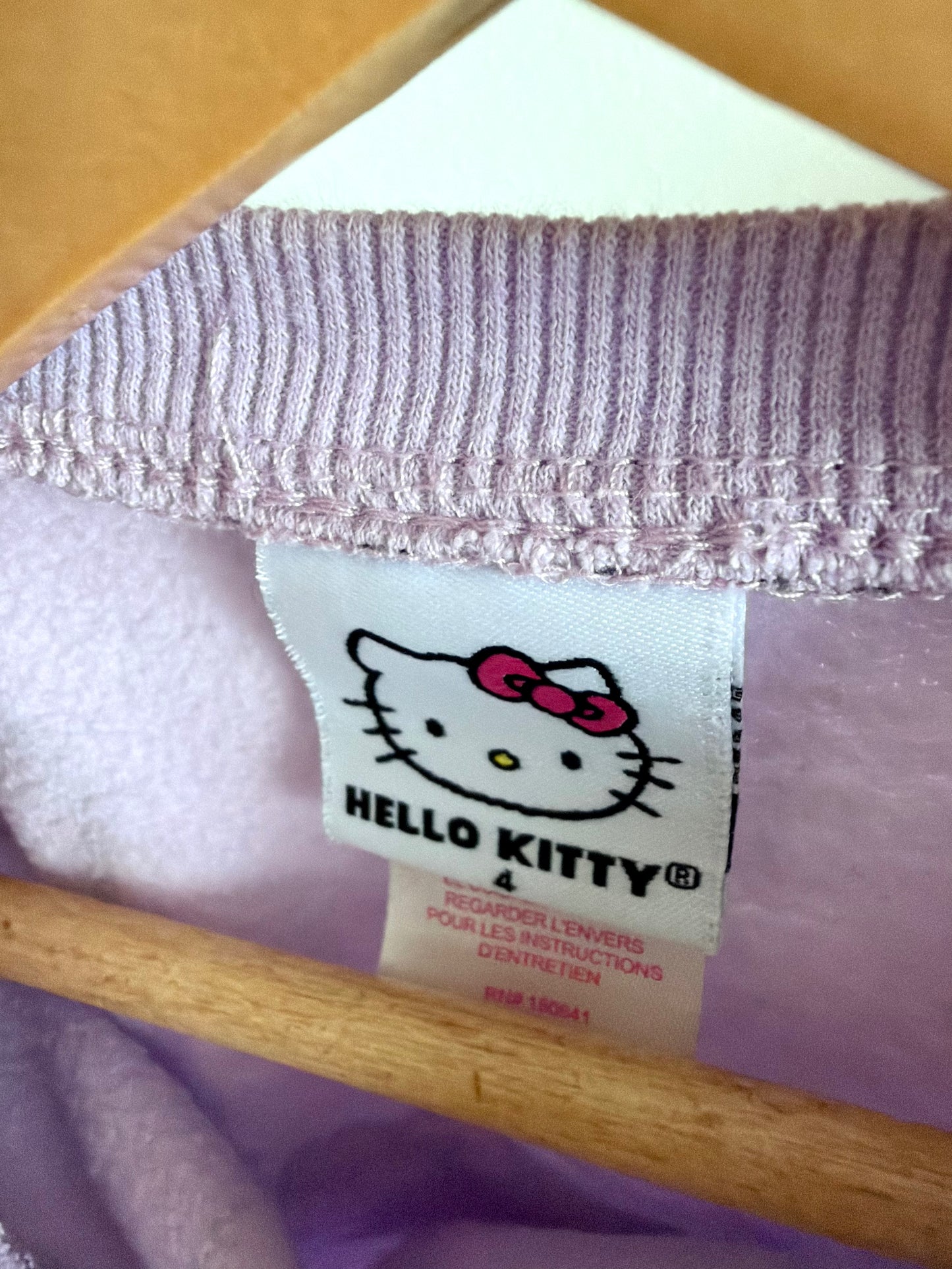 Hello Kitty Lilac Sweater + Pants Set / 4T