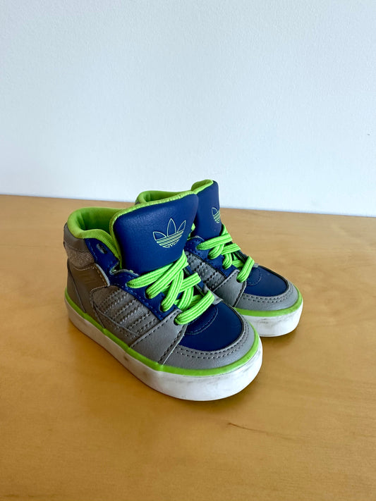 Adidas High Top Grey Blue Green Sneakeres / Size 4 Infant