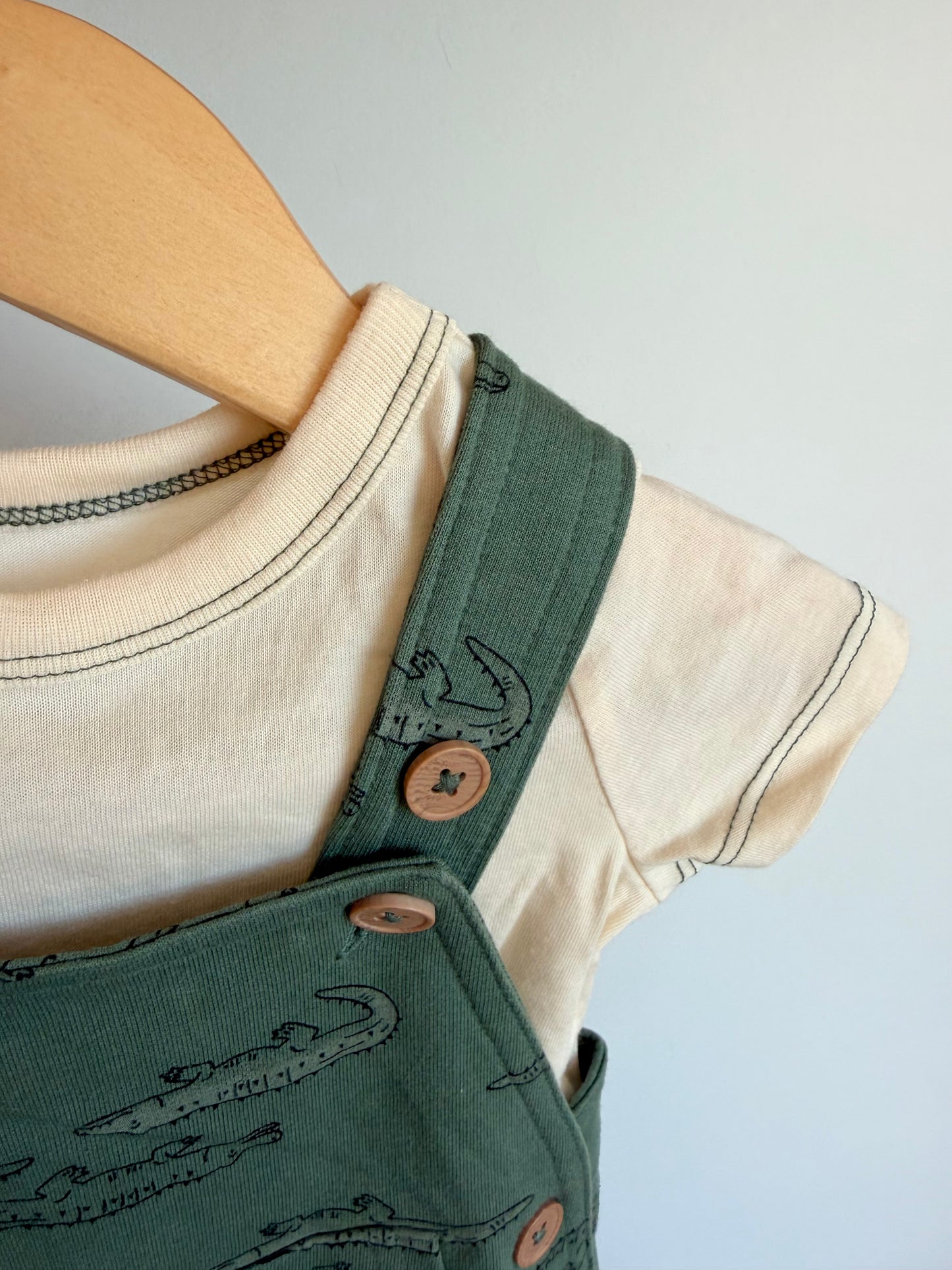 Alligator Overall + T-Shirt Set / 3-6m