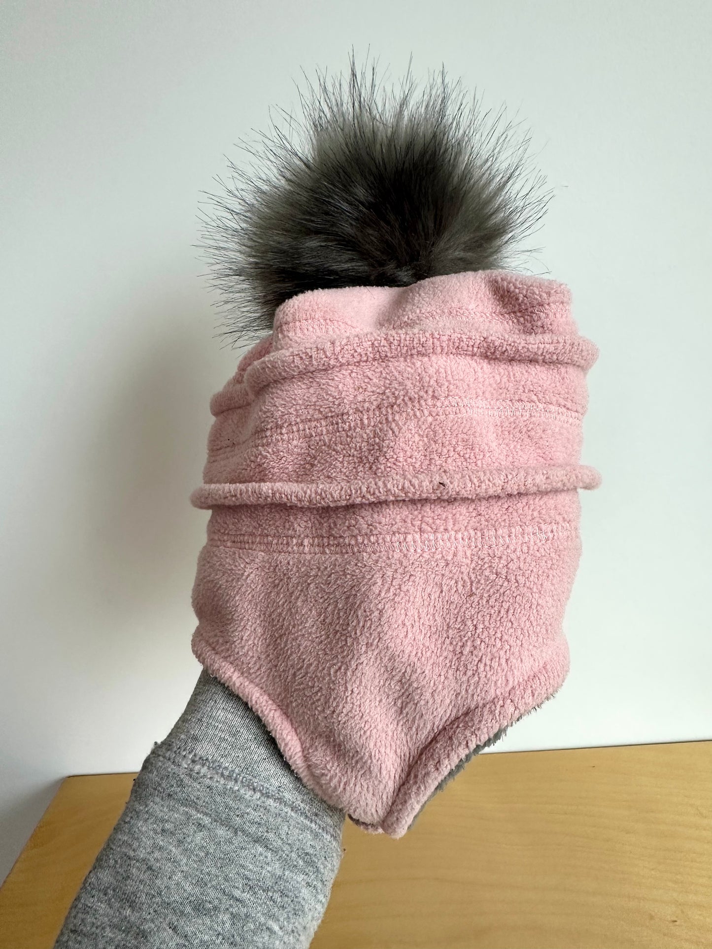 Pink Chin Strap Toque / 3-5 years