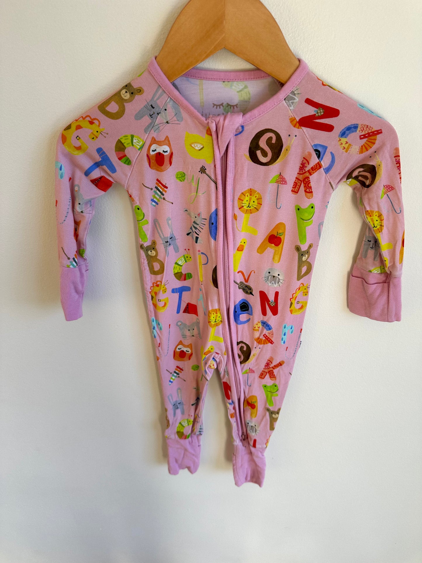 Bamboo Alphabet Sleeper / 0-3m