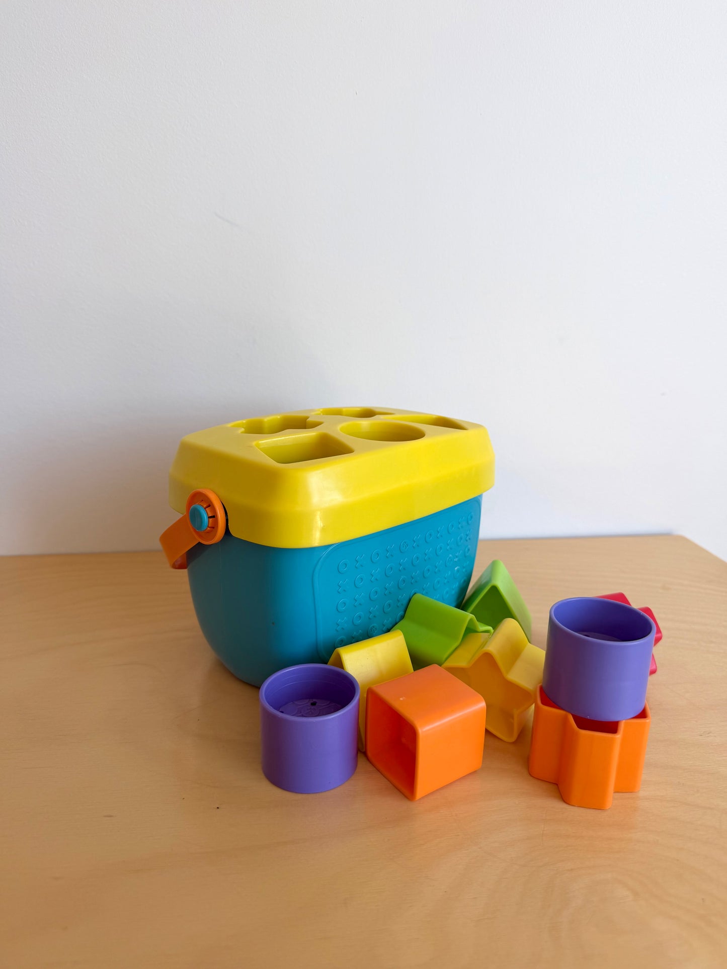 Shape Puzzle Bucket (No Shipping)