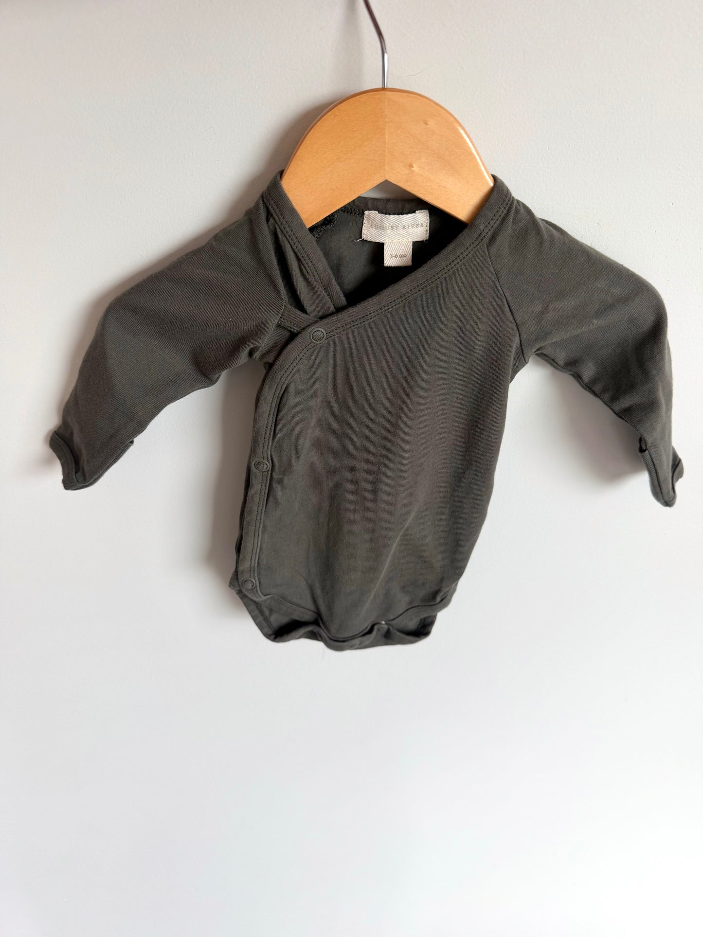 Charcoal Organic Cotton Wrap Bodysuit / 3-6m