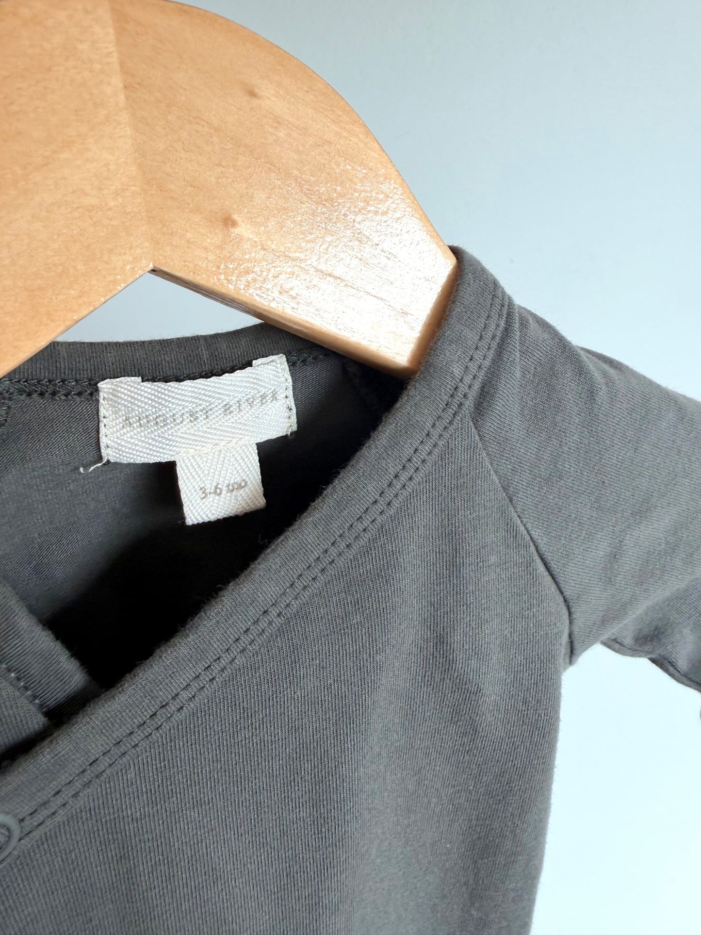 Charcoal Organic Cotton Wrap Bodysuit / 3-6m