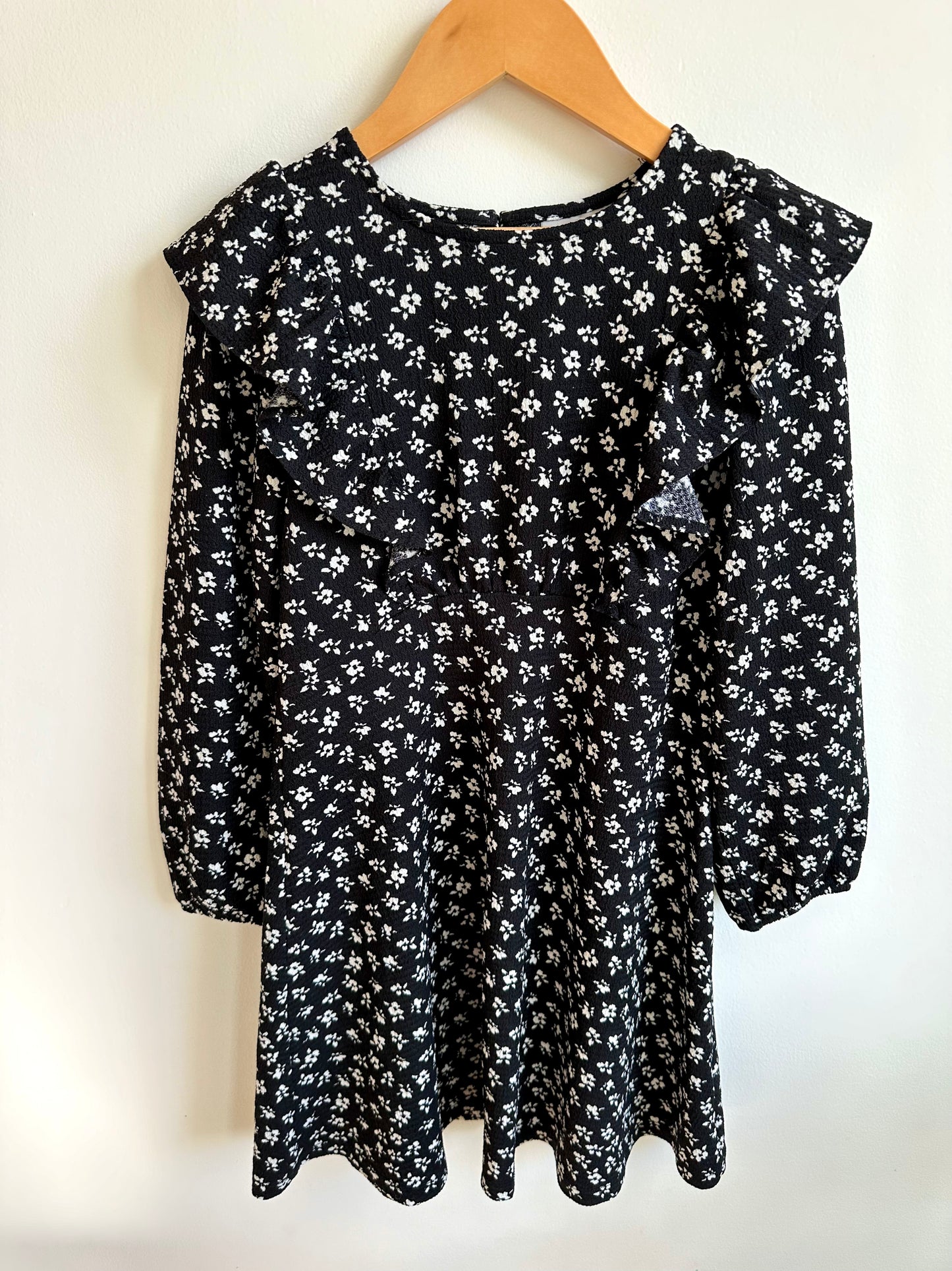 Black Floral Dress / 8 years